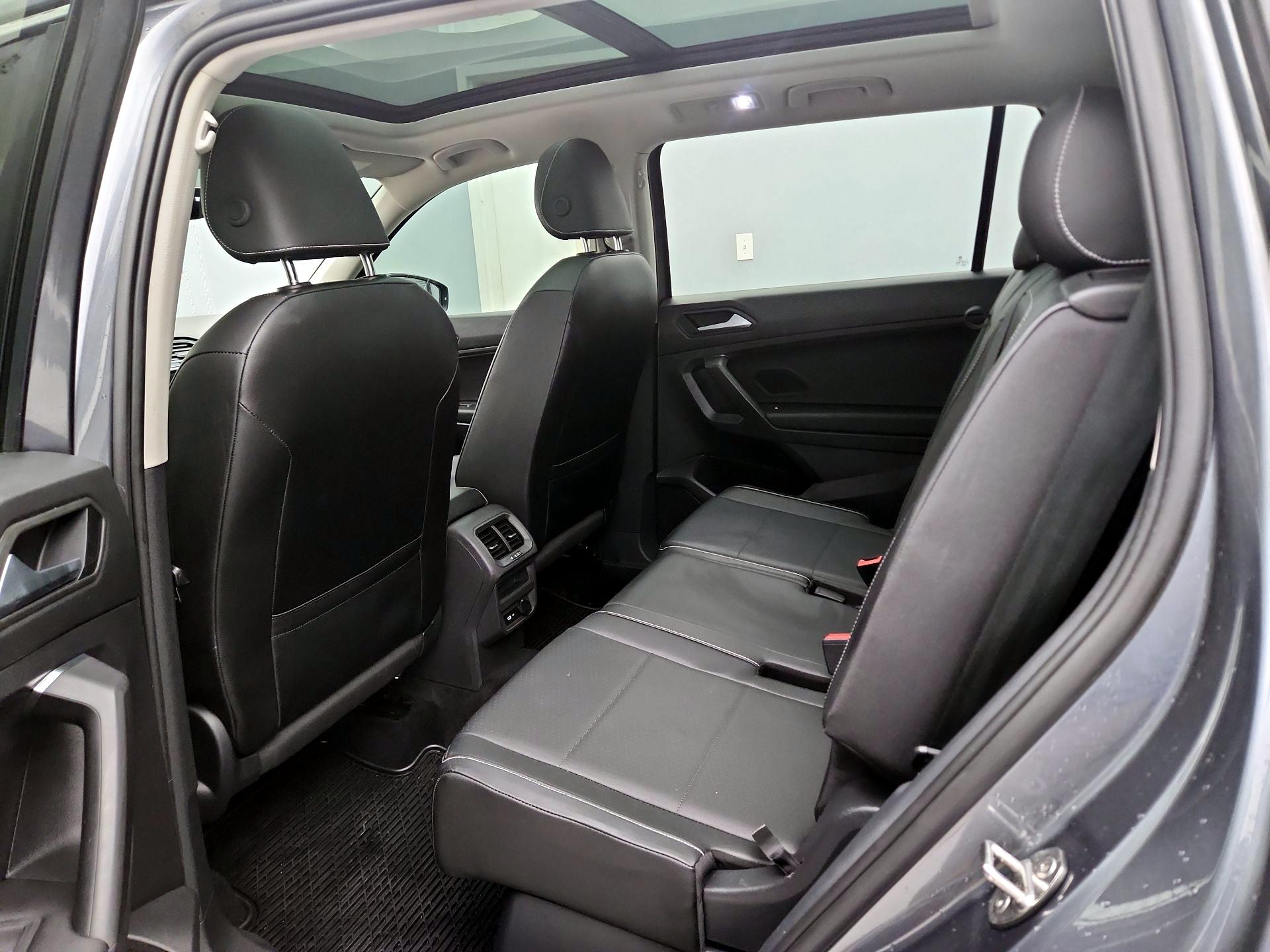 Thumbnail: 2021 Volkswagen Tiguan - 20