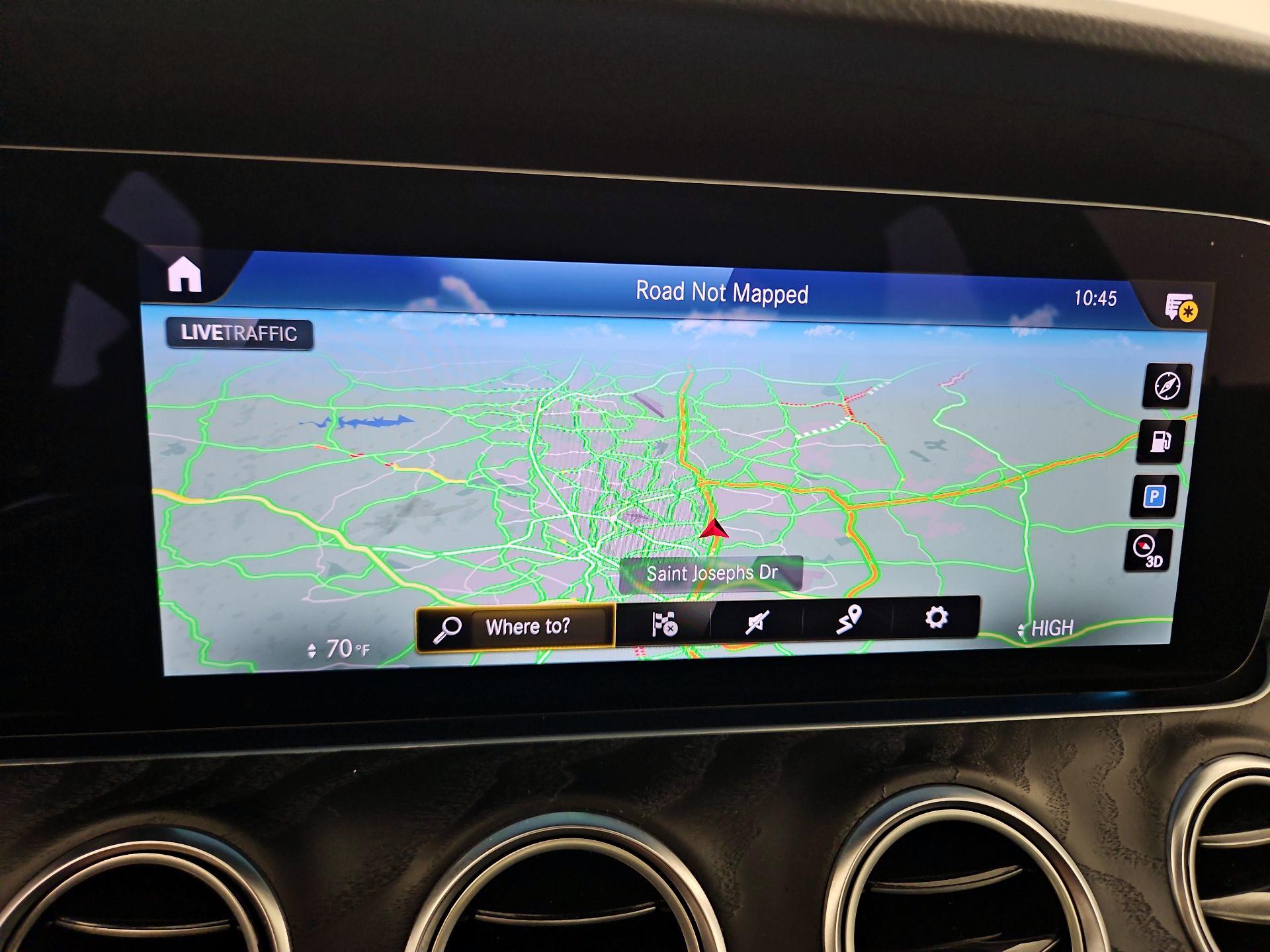 Thumbnail: 2021 Mercedes-Benz E-Class - 14