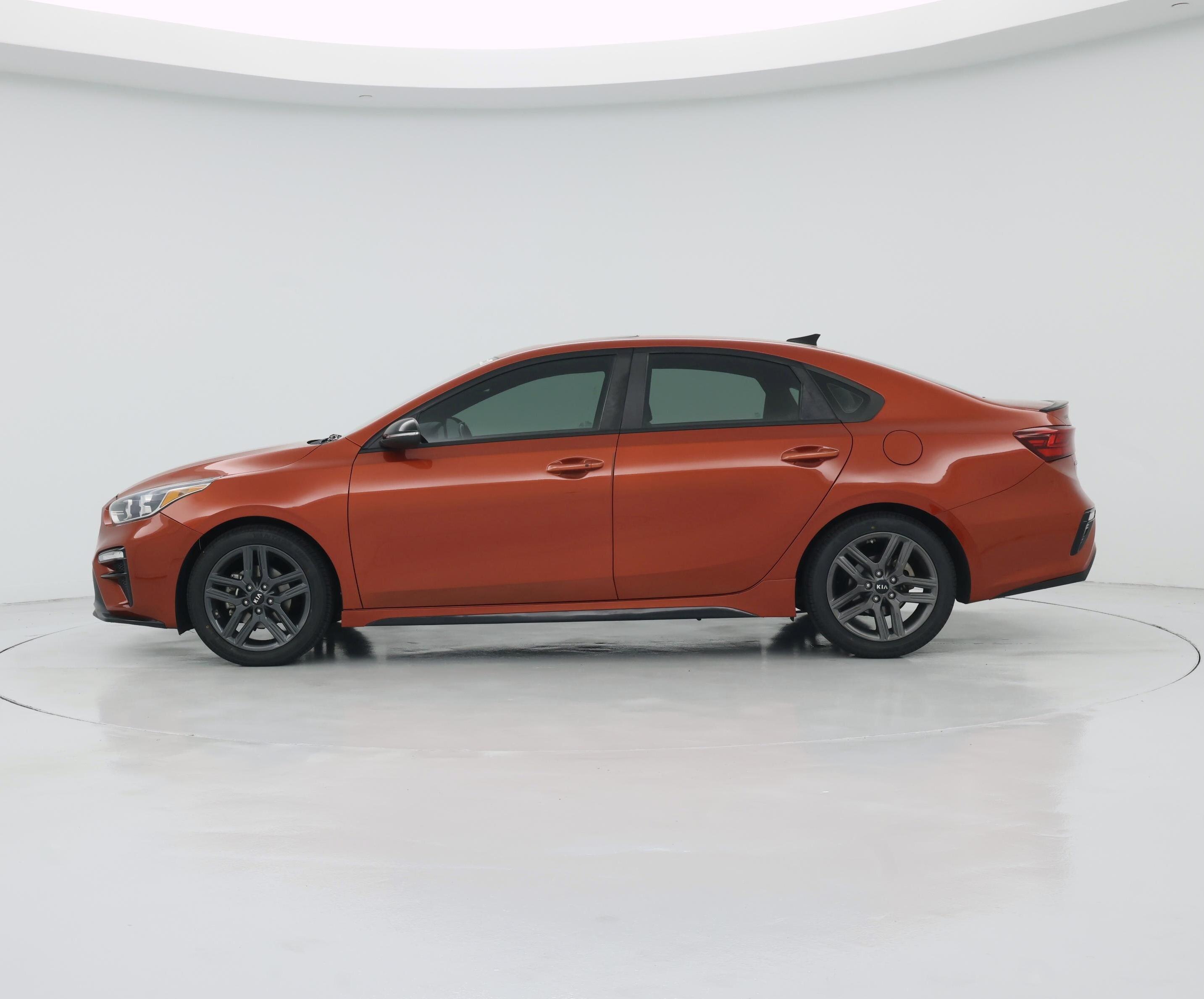 Thumbnail: 2020 Kia Forte - 3