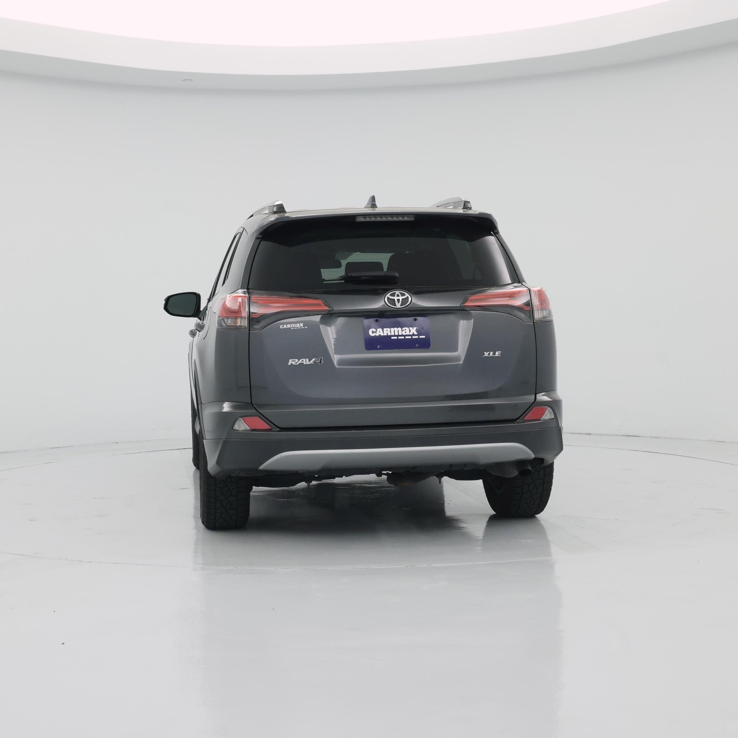 Thumbnail: 2018 Toyota RAV4 - 6