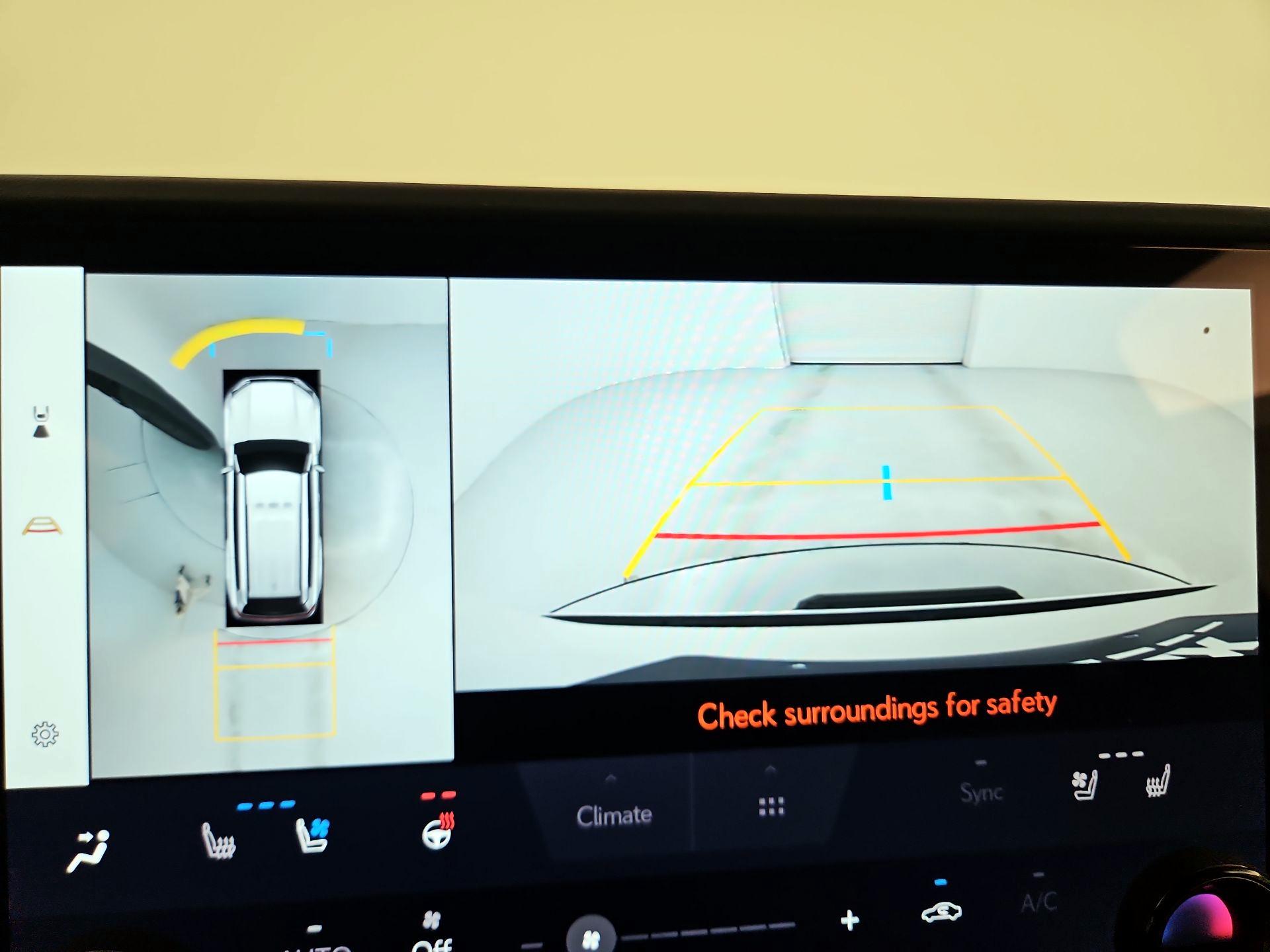 Thumbnail: 2025 Lexus GX - 14