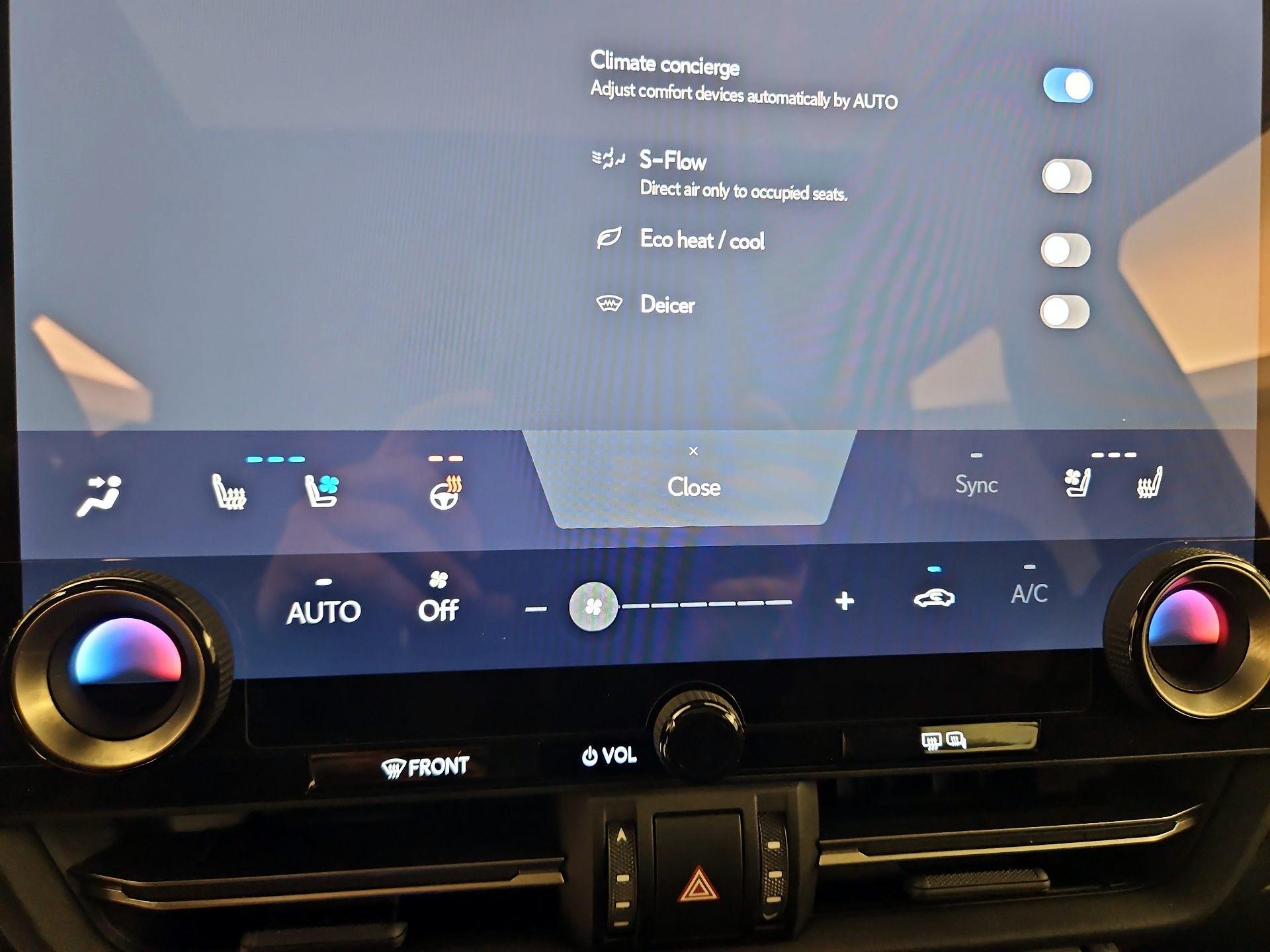 Thumbnail: 2025 Lexus GX - 16