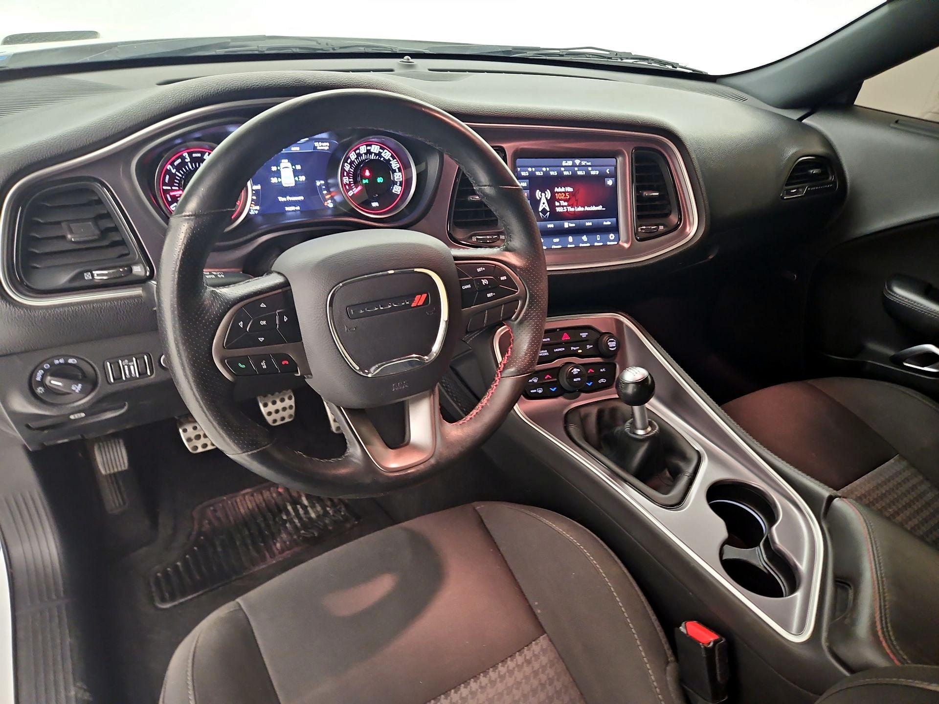 Thumbnail: 2019 Dodge Challenger - 9