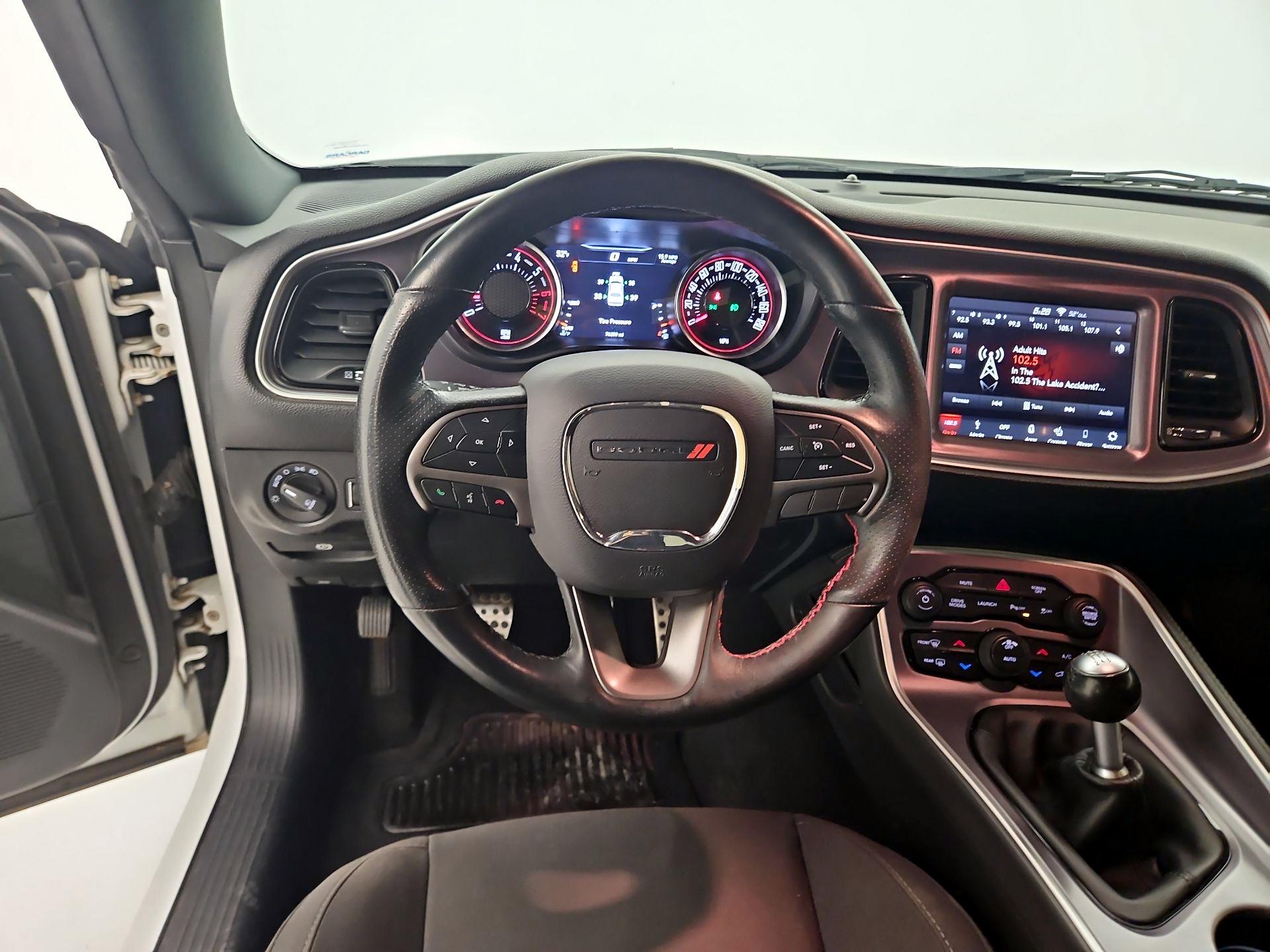 Thumbnail: 2019 Dodge Challenger - 10