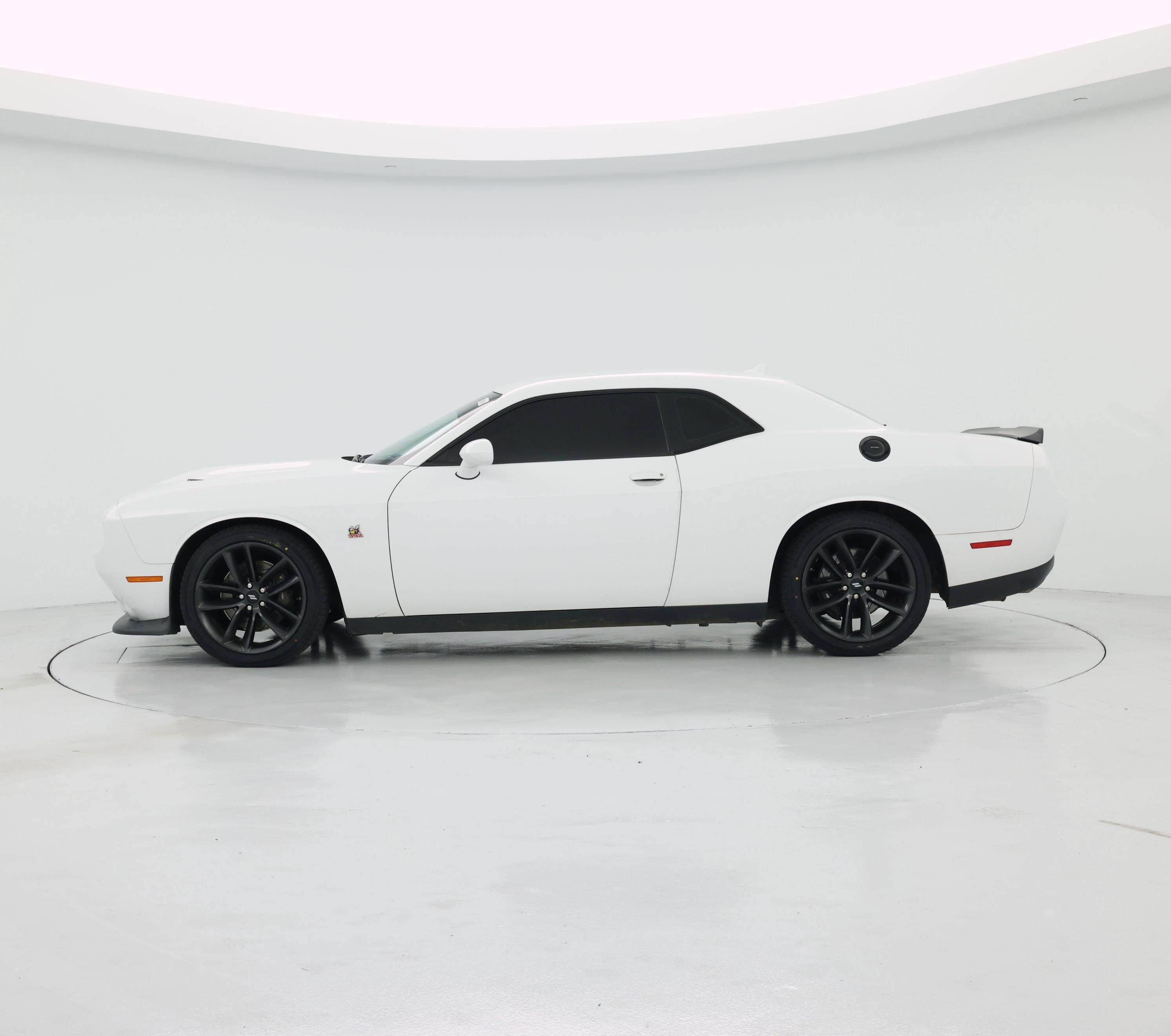 Thumbnail: 2019 Dodge Challenger - 3