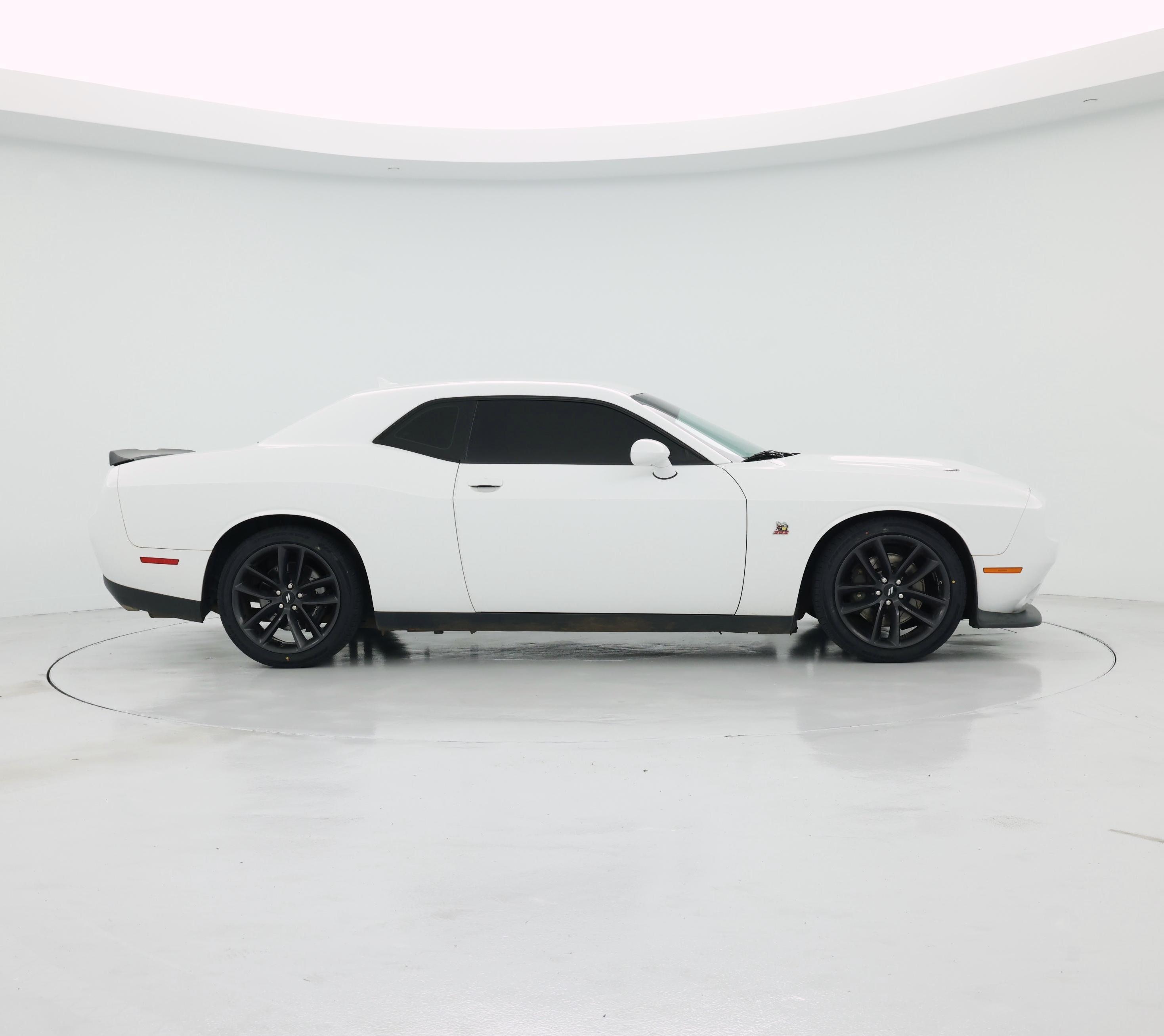 Thumbnail: 2019 Dodge Challenger - 7