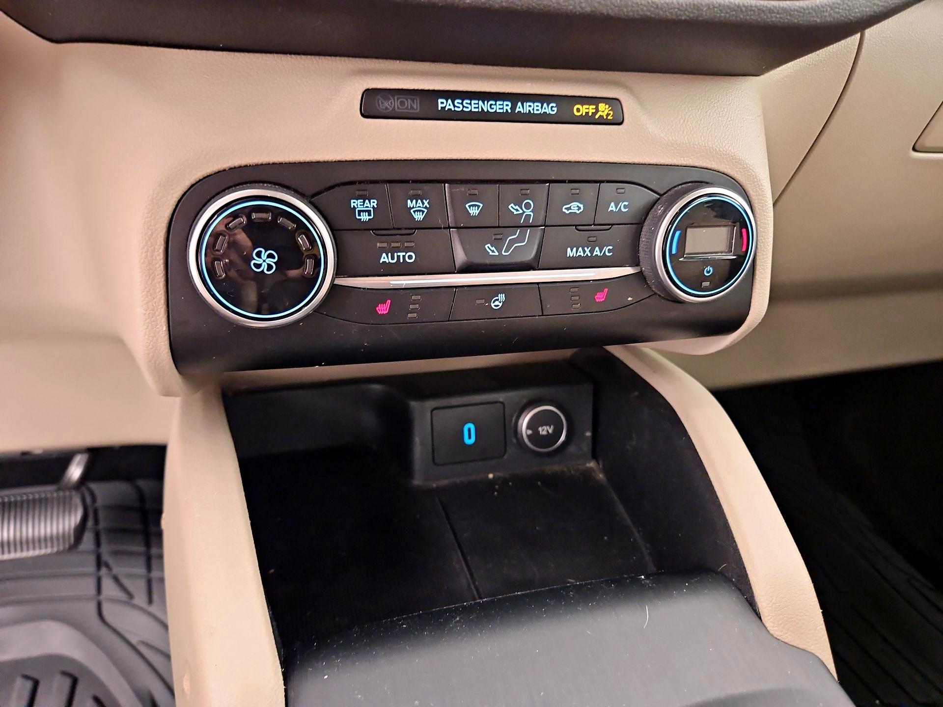 Thumbnail: 2020 Ford Escape - 17