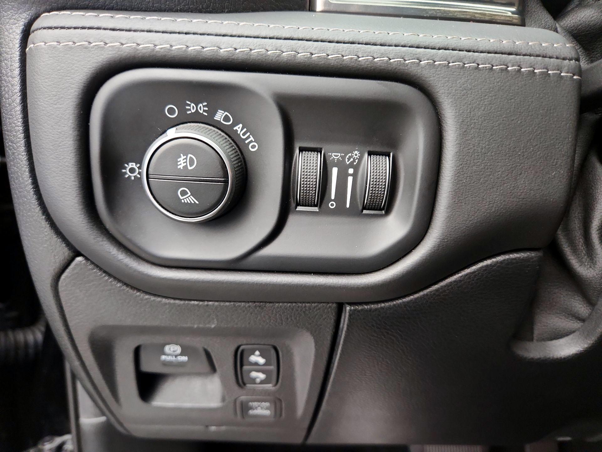 Thumbnail: 2020 RAM 1500 - 13