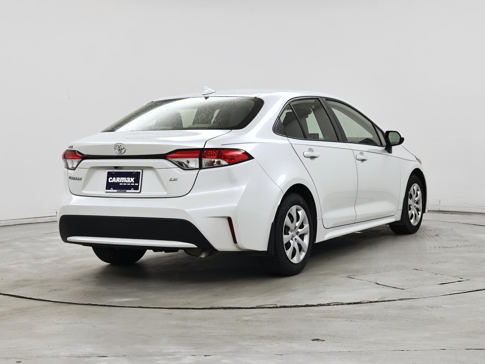 2022 Toyota Corolla LE - Photo 9