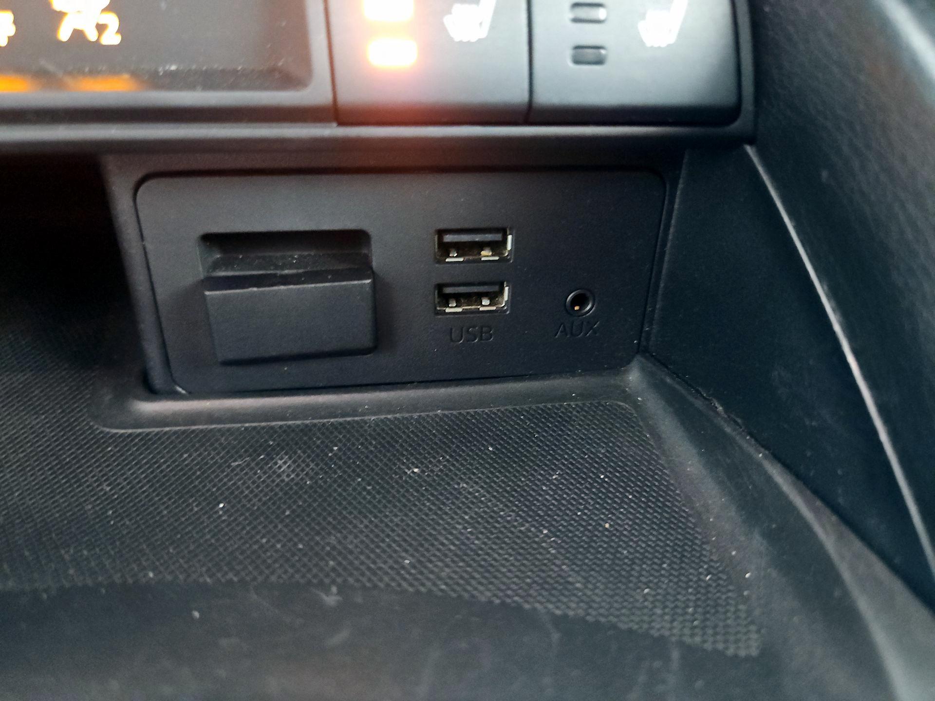 Thumbnail: 2017 Mazda MX-5 Miata - 18