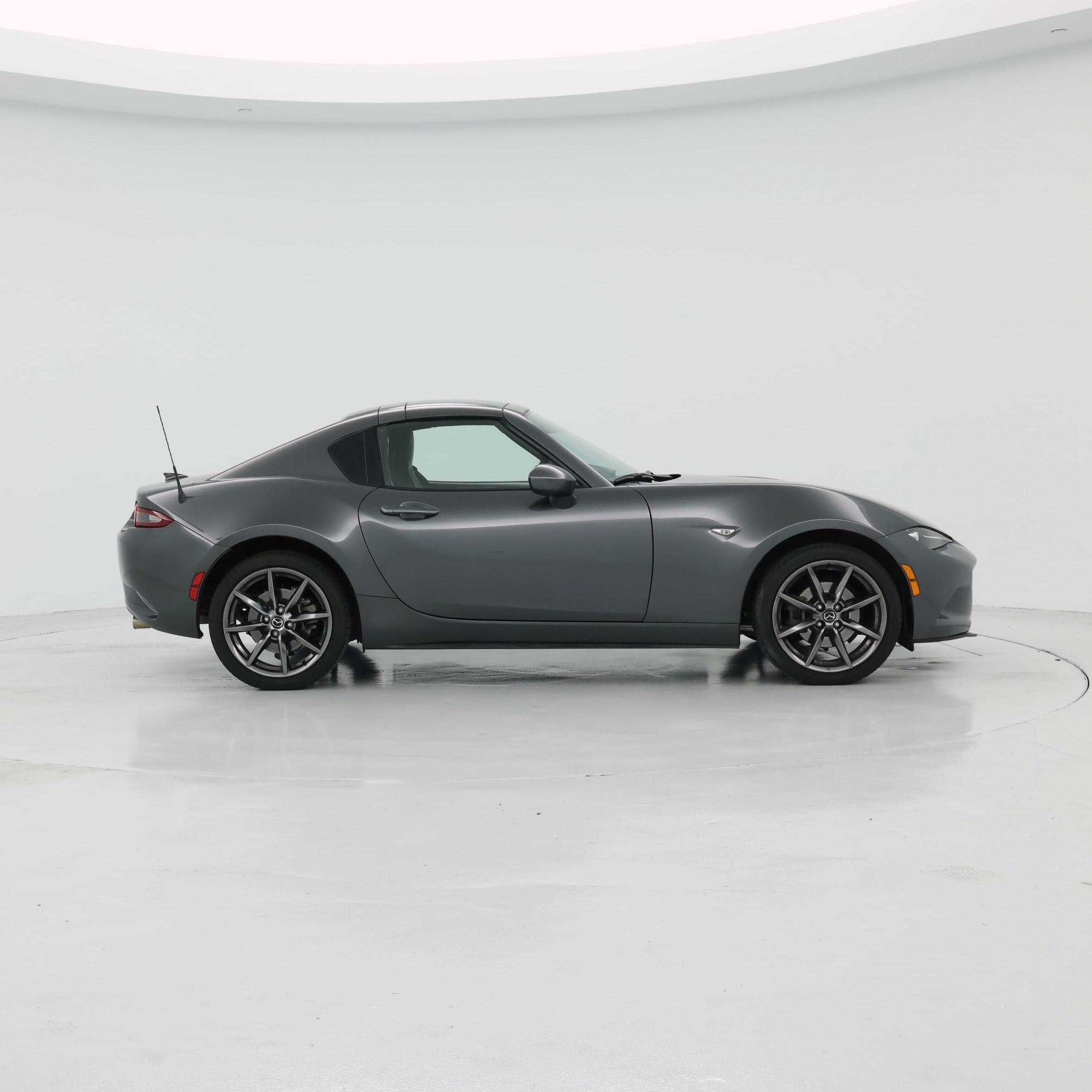 Thumbnail: 2017 Mazda MX-5 Miata - 7