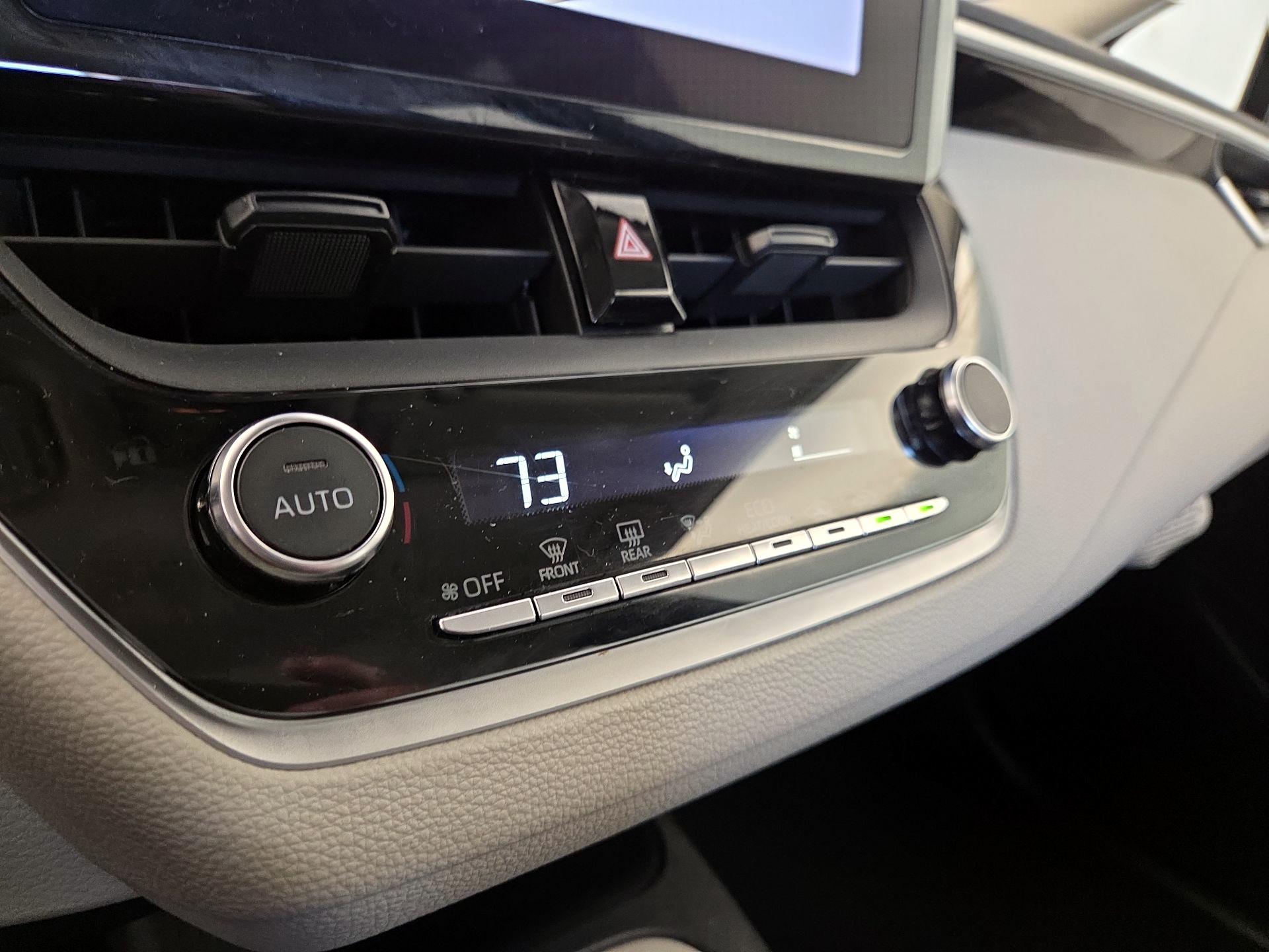 Thumbnail: 2023 Toyota Corolla - 16