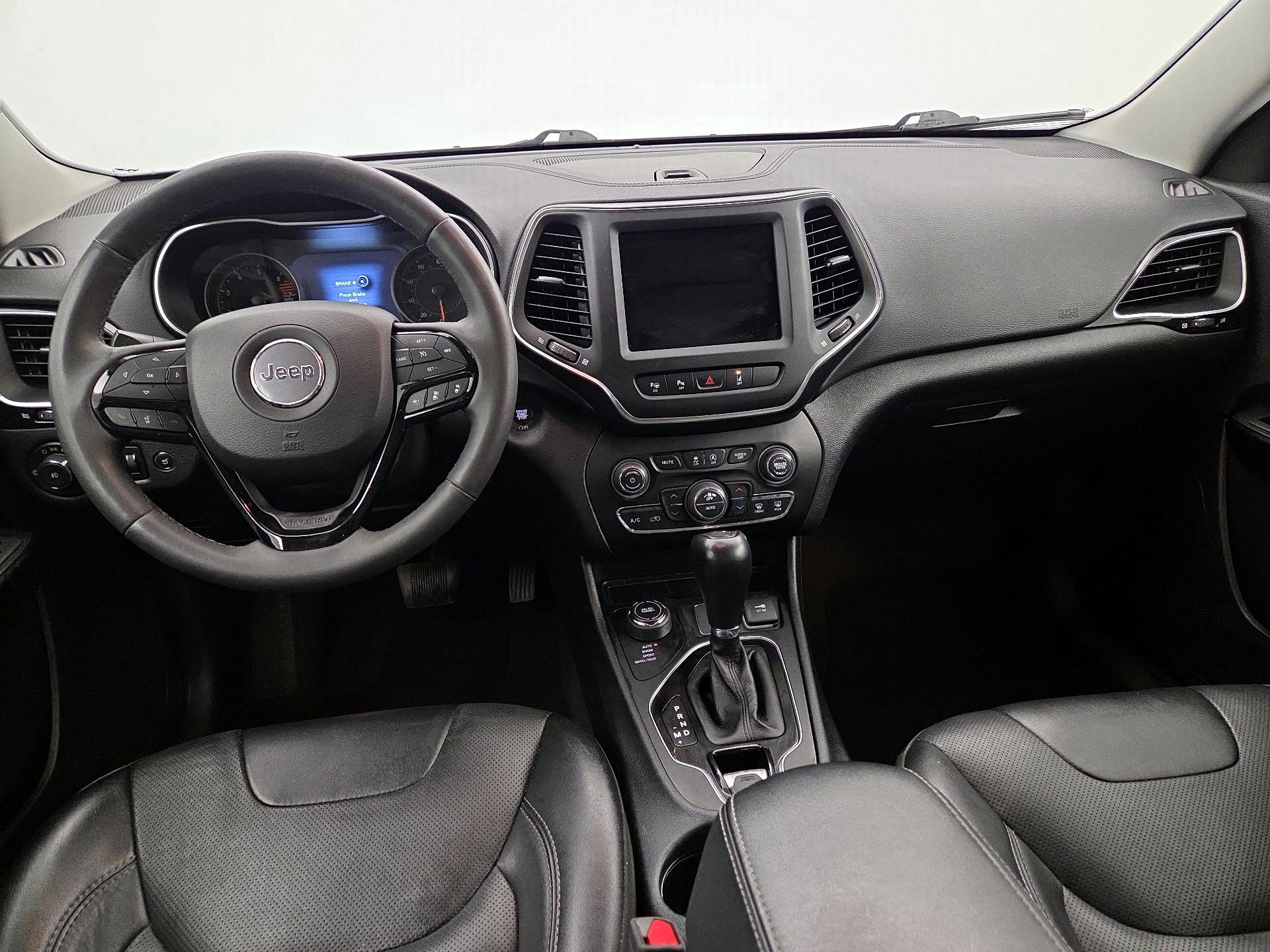 Thumbnail: 2023 Jeep Cherokee - 9