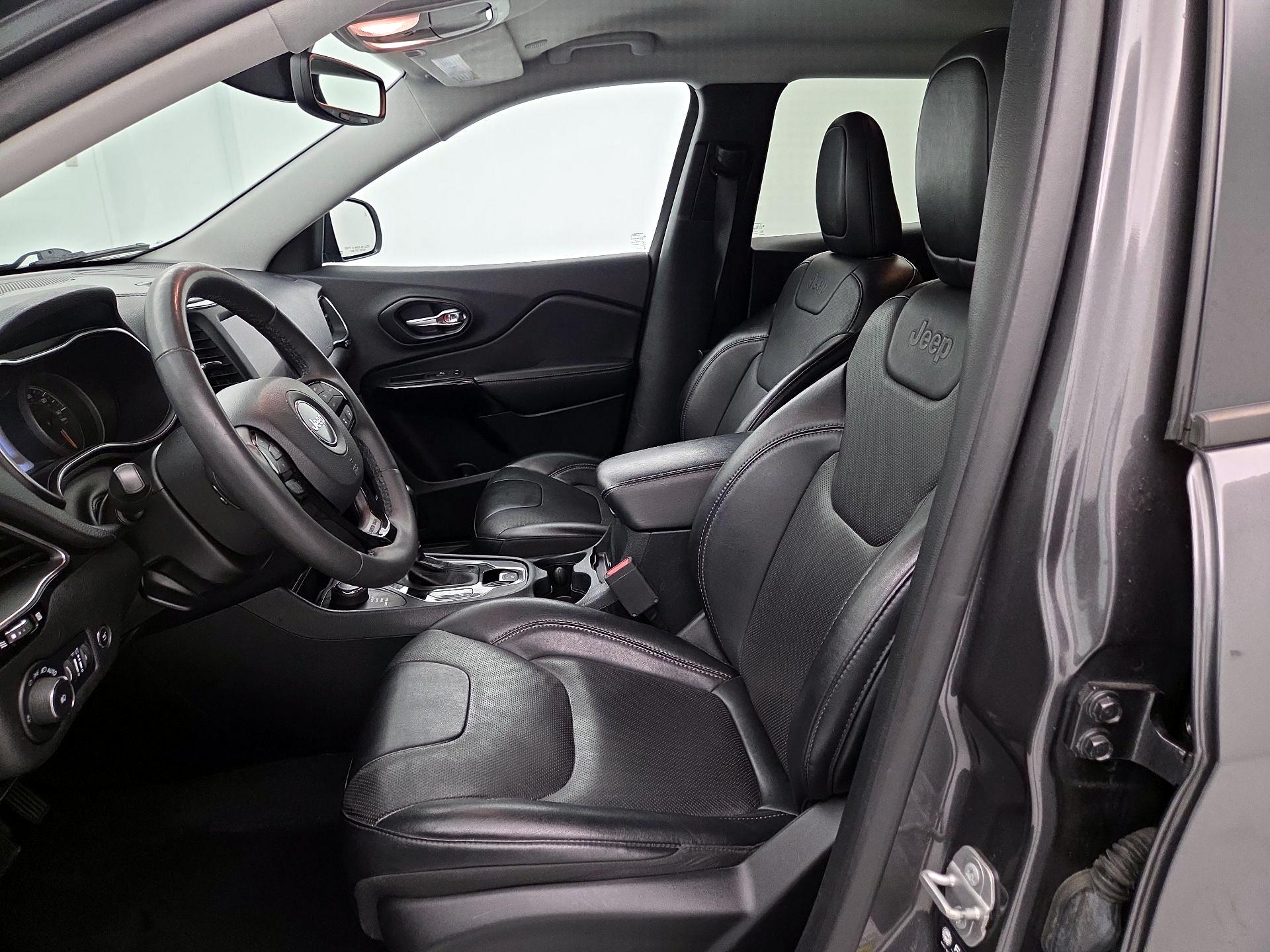 Thumbnail: 2023 Jeep Cherokee - 11