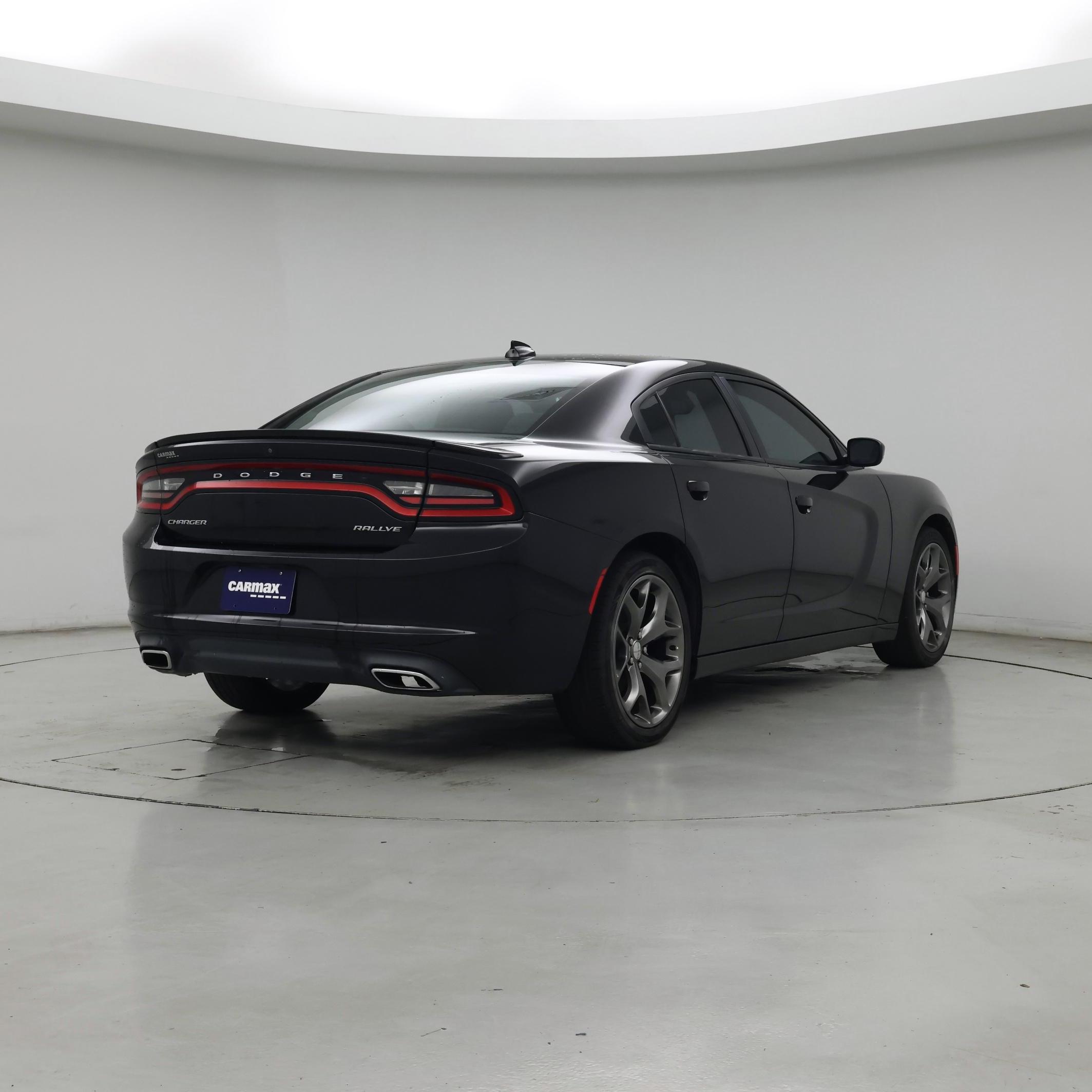 Thumbnail: 2016 Dodge Charger - 8