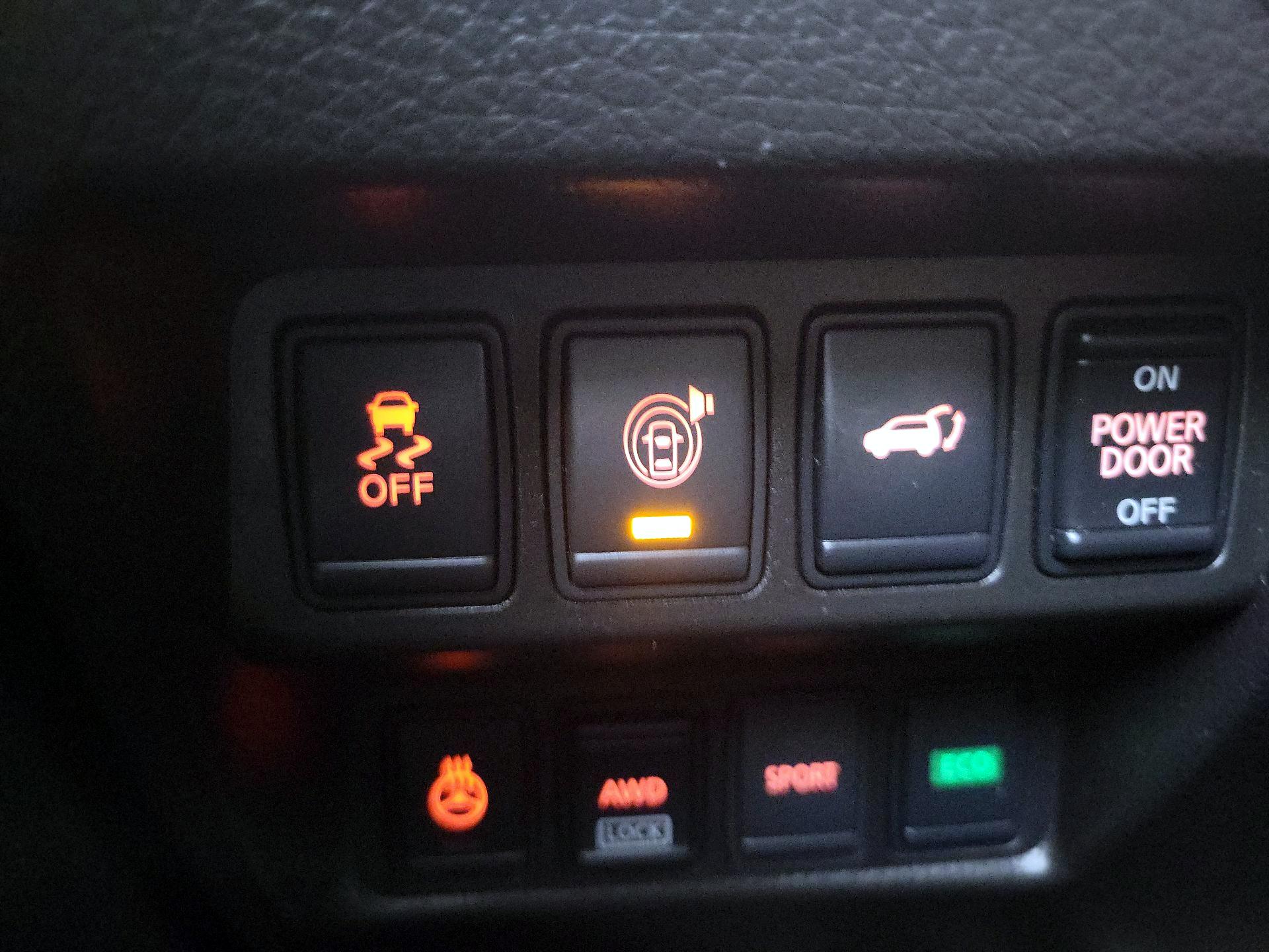 Thumbnail: 2017 Nissan Rogue - 13