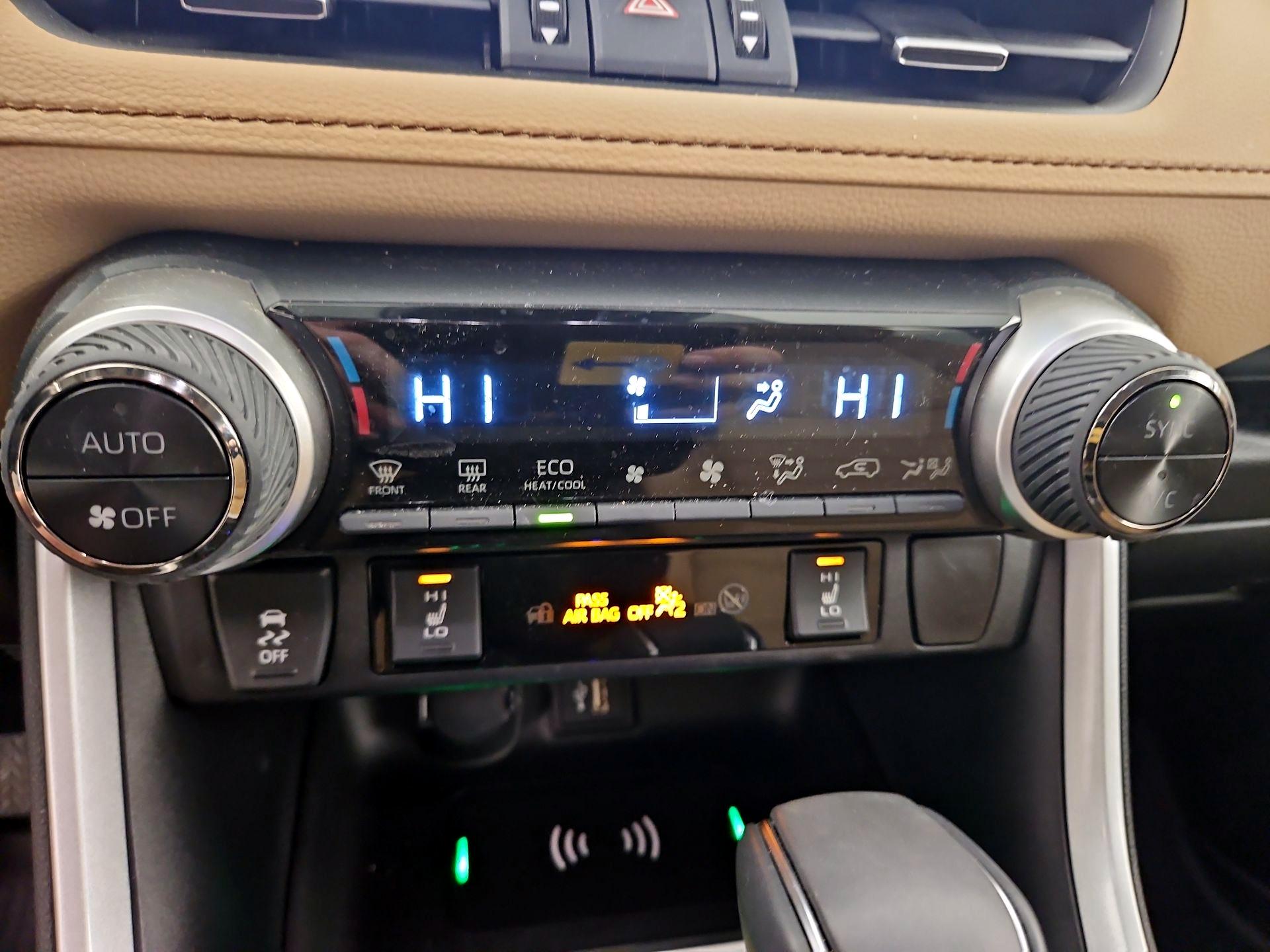 Thumbnail: 2025 Toyota RAV4 - 16