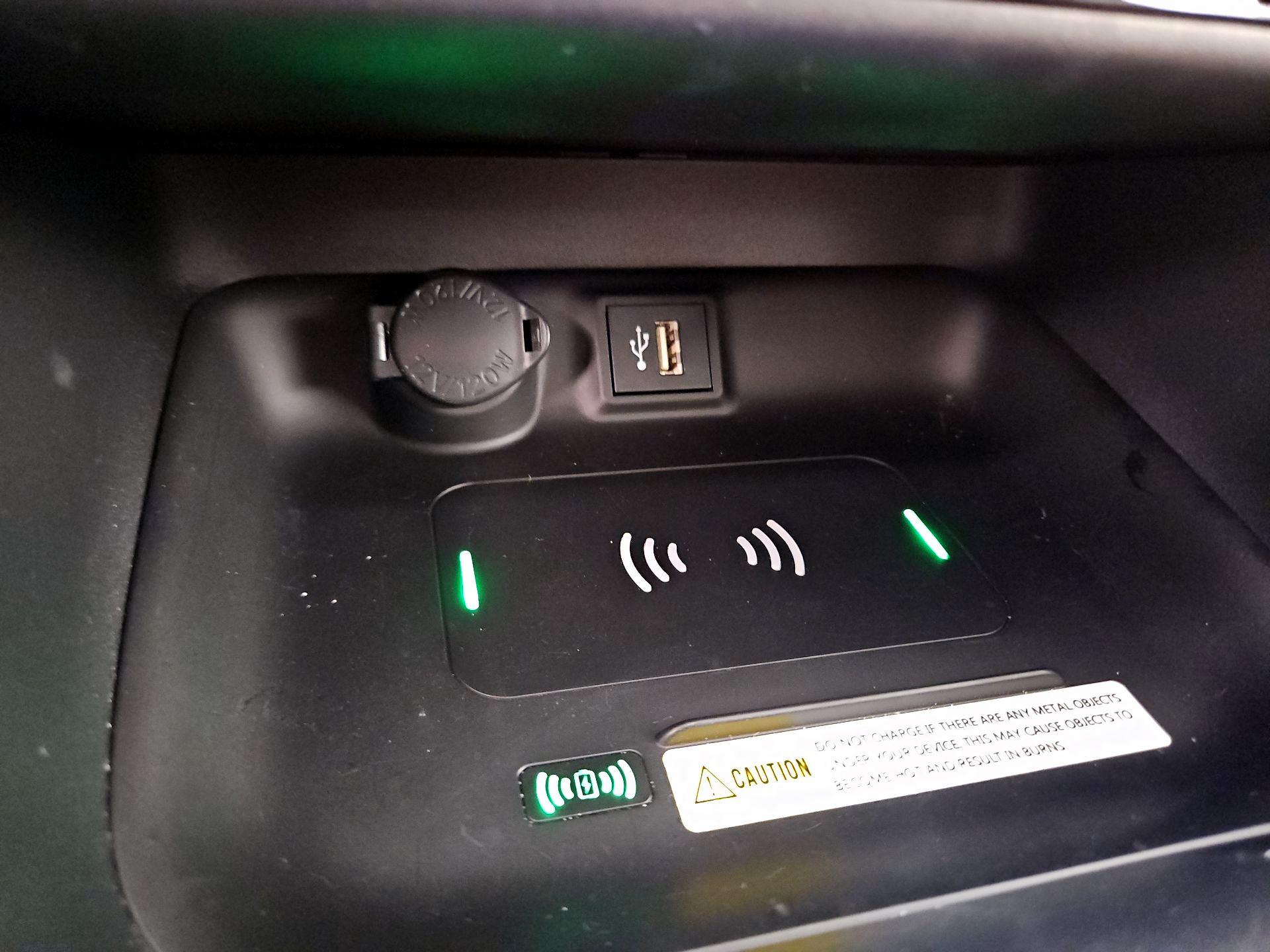 Thumbnail: 2025 Toyota RAV4 - 18