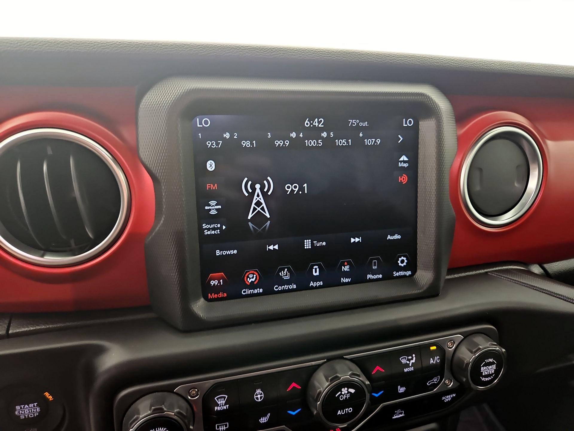 Thumbnail: 2023 Jeep Wrangler - 16