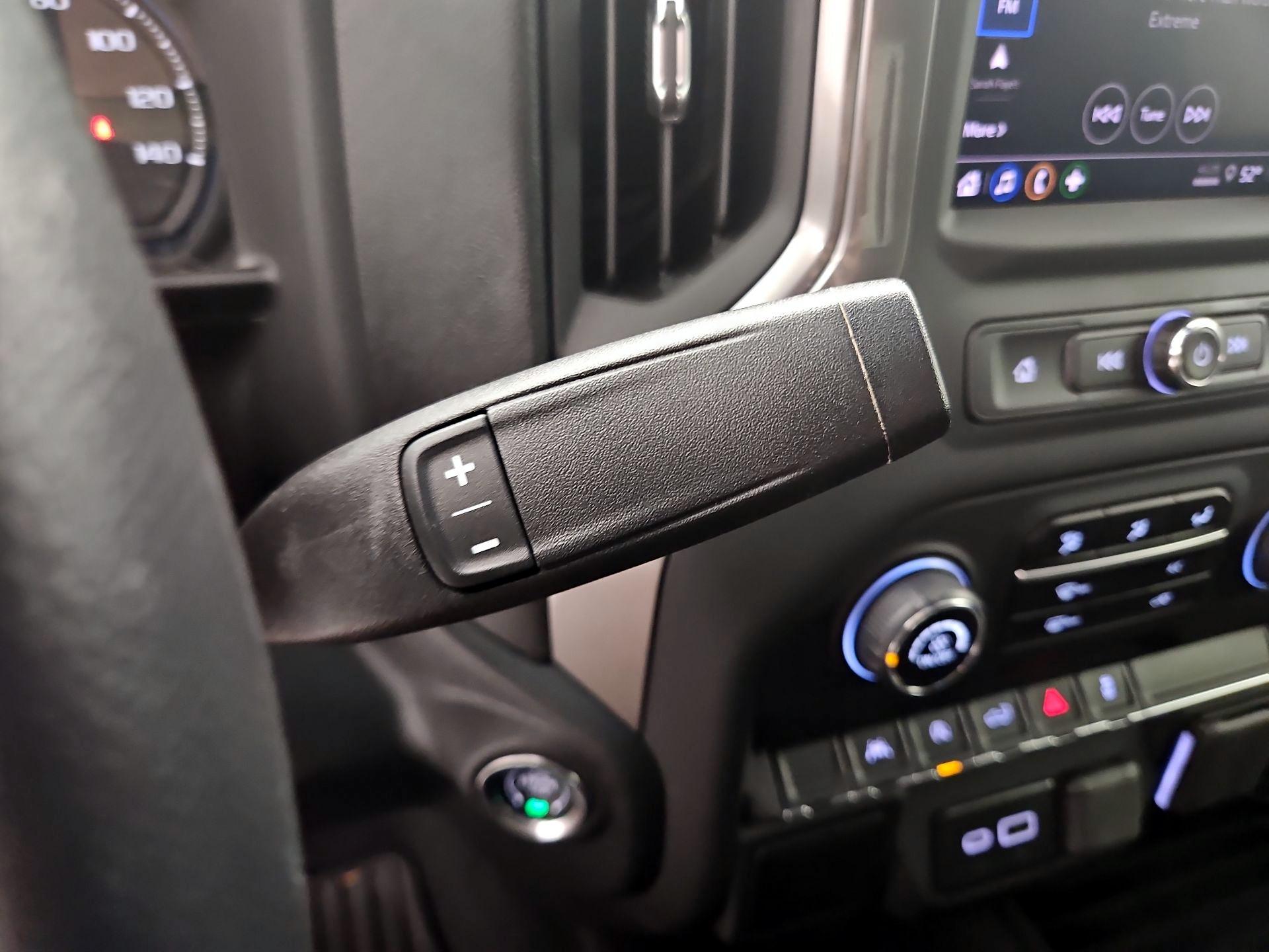 Thumbnail: 2025 Chevrolet Silverado 1500 - 17