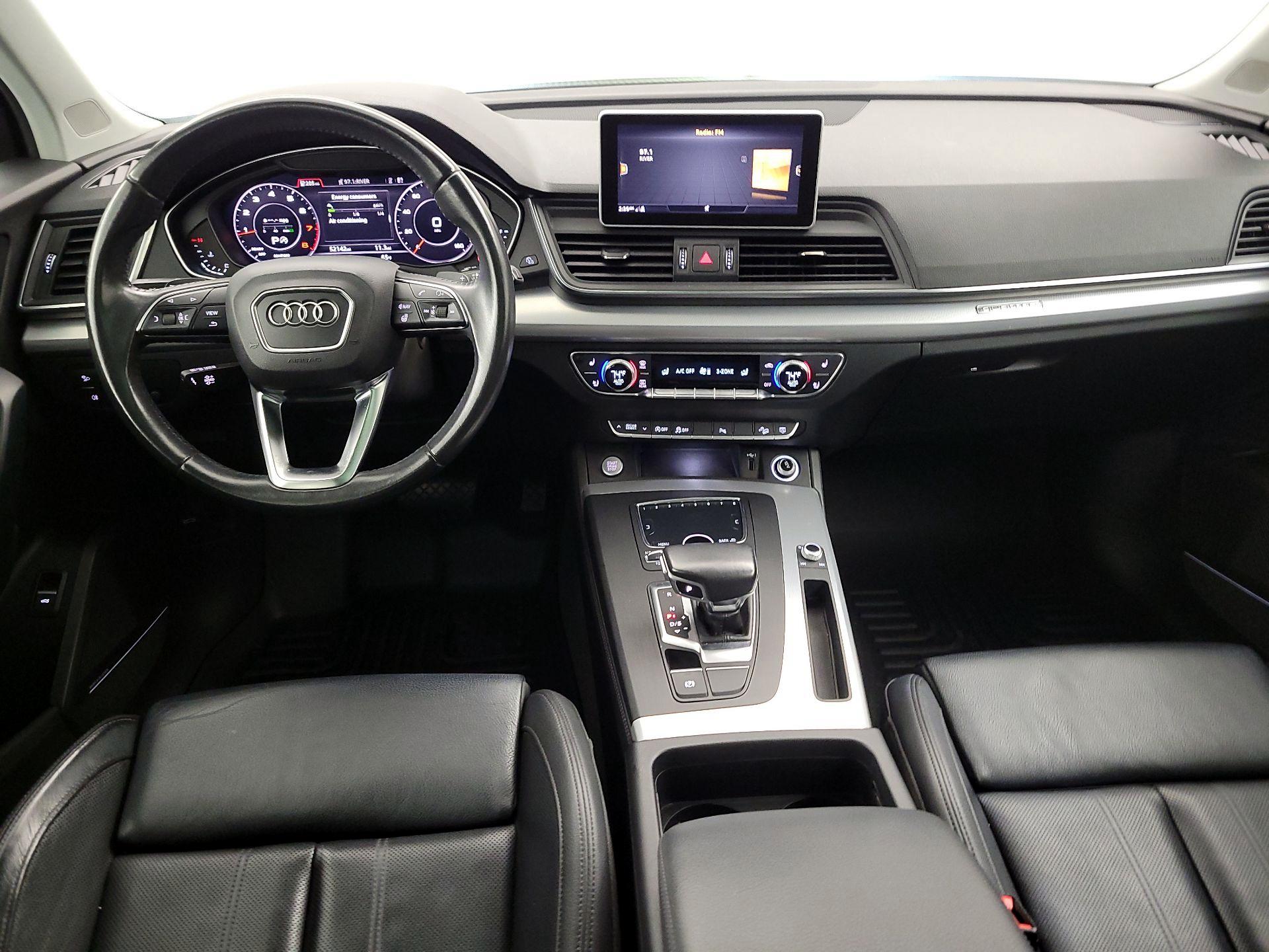 Thumbnail: 2019 Audi Q5 - 9