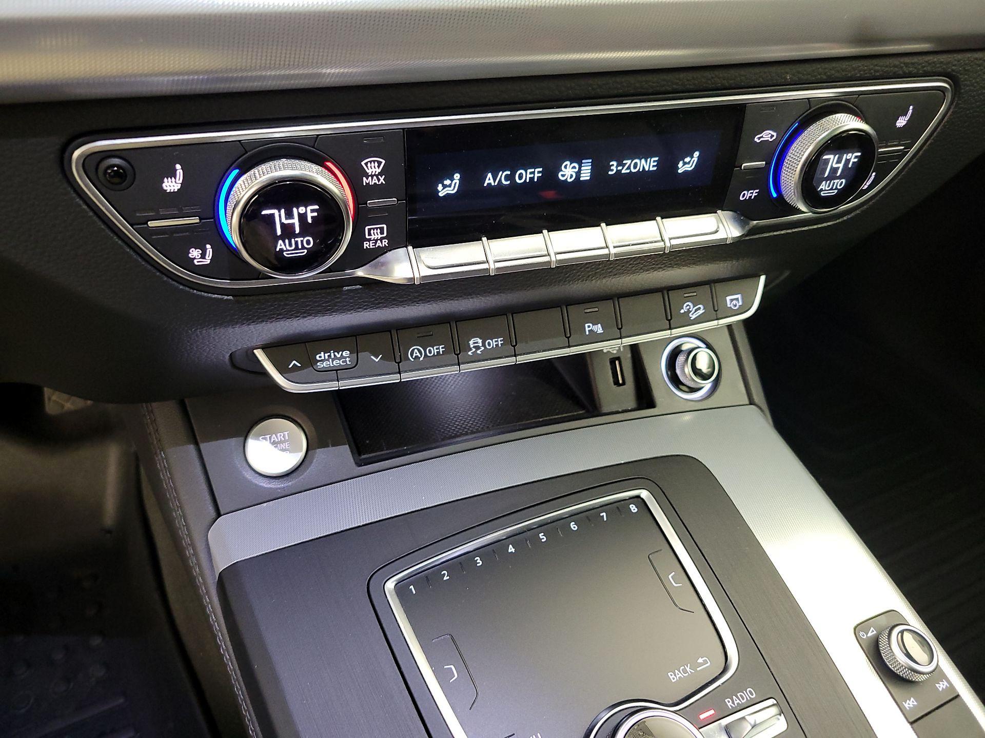 Thumbnail: 2019 Audi Q5 - 17