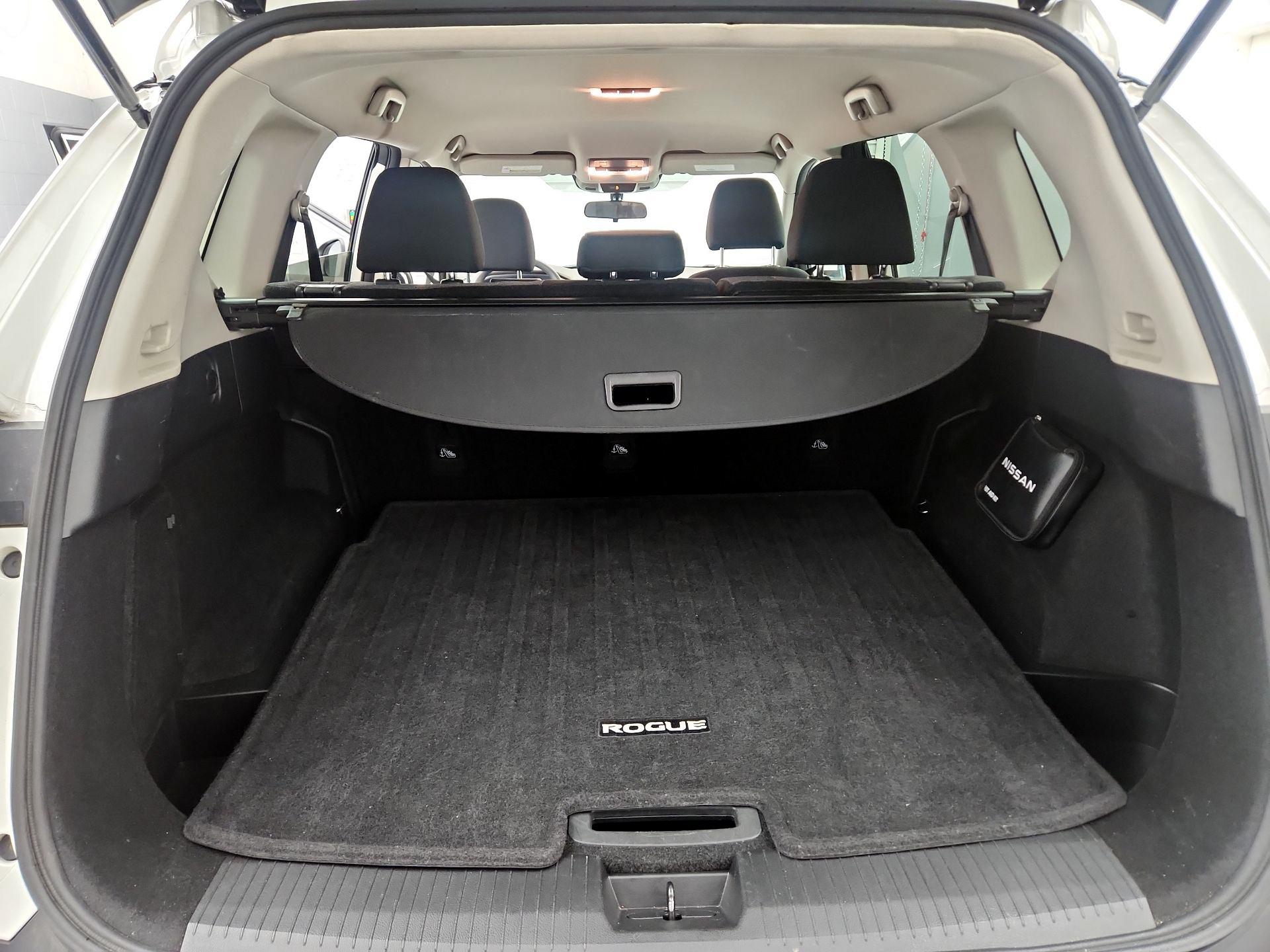 Thumbnail: 2021 Nissan Rogue - 20