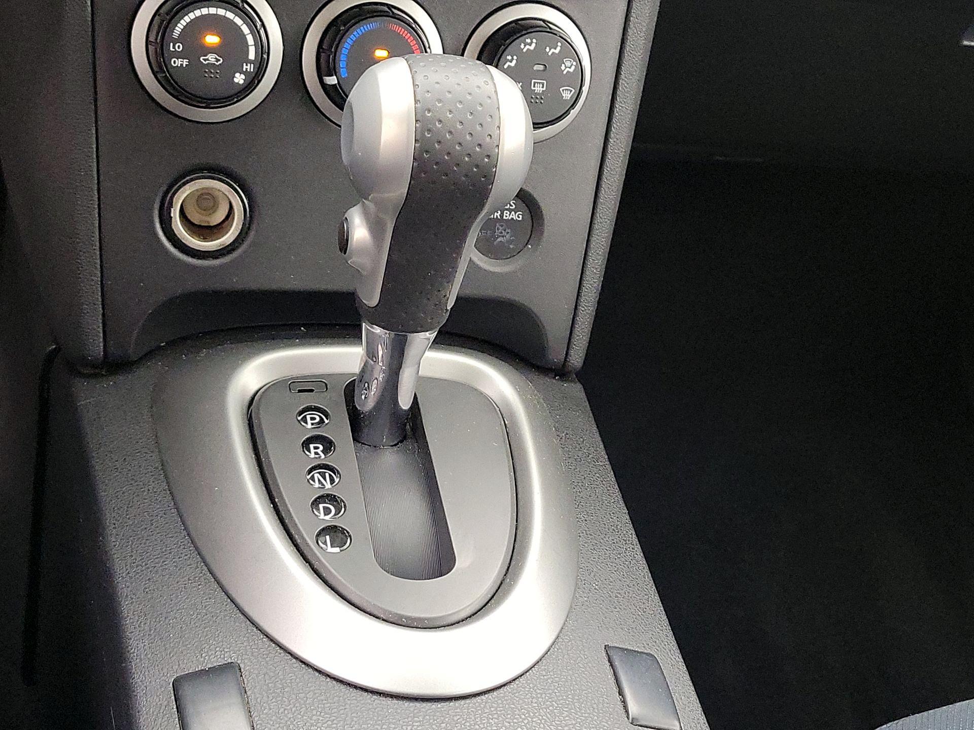 Thumbnail: 2014 Nissan Rogue - 17