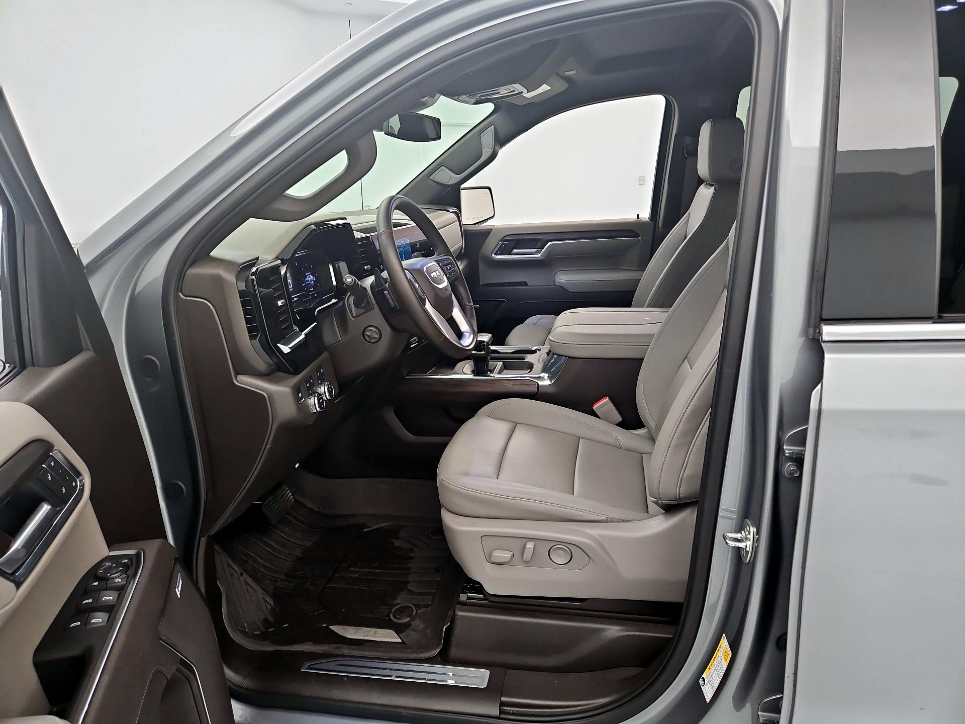 Thumbnail: 2025 GMC Sierra 1500 - 11