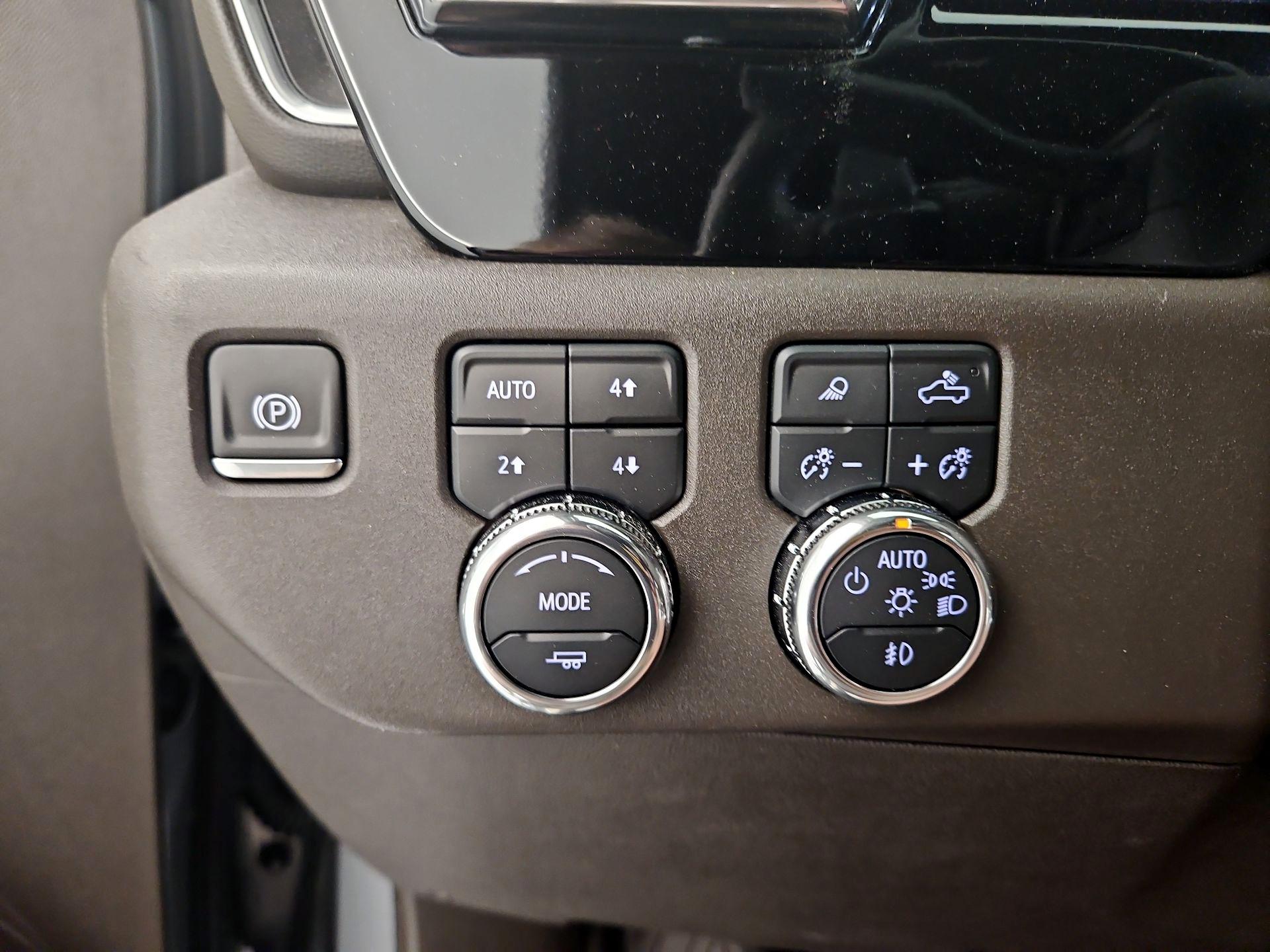 Thumbnail: 2025 GMC Sierra 1500 - 13