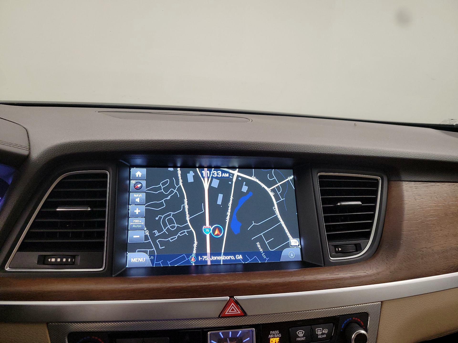 Thumbnail: 2018 Genesis G80 - 14