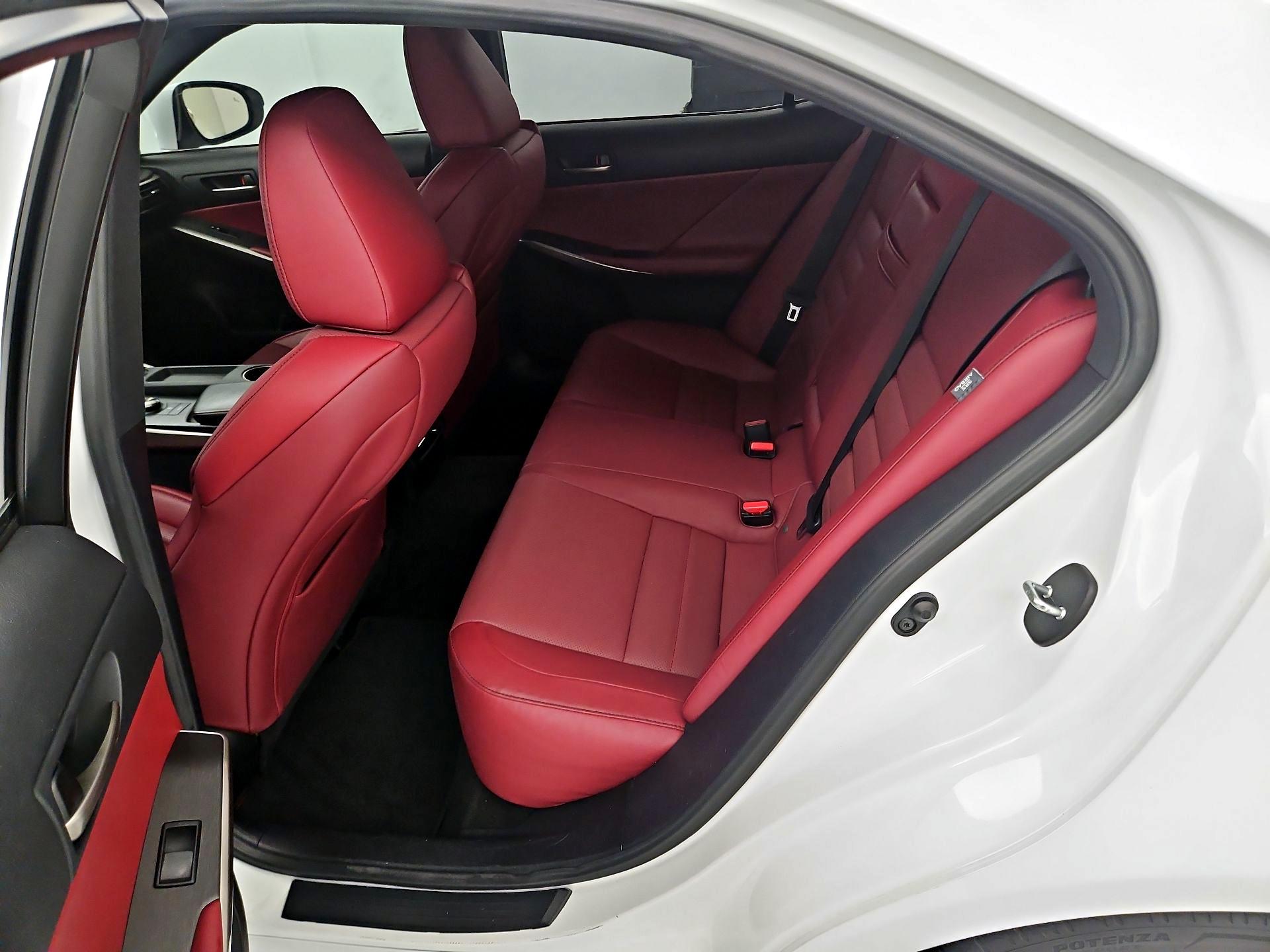 Thumbnail: 2020 Lexus IS - 19