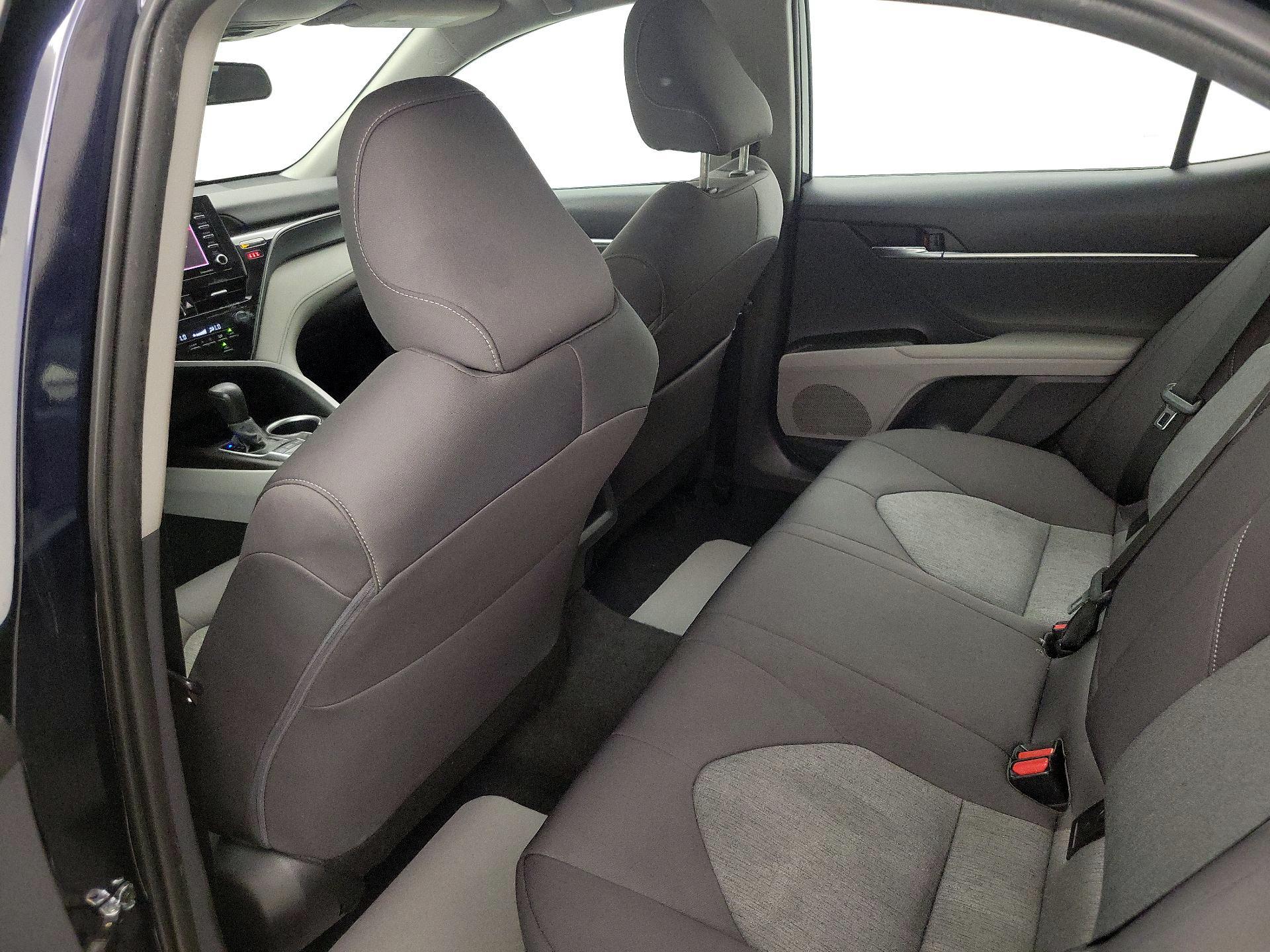 Thumbnail: 2022 Toyota Camry - 19