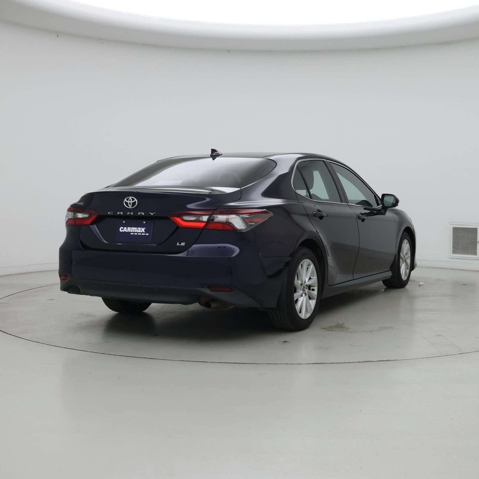 Thumbnail: 2022 Toyota Camry - 8