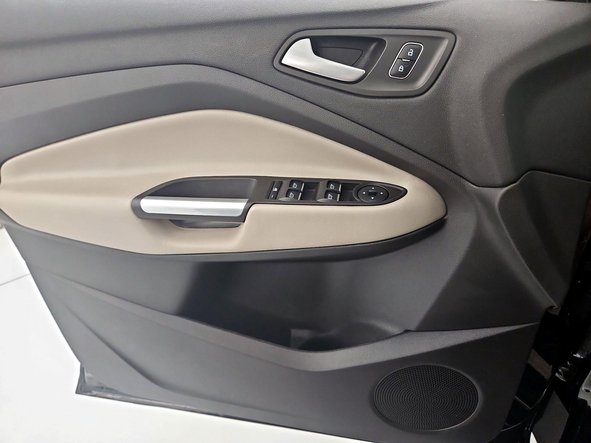 Thumbnail: 2019 Ford Escape - 12