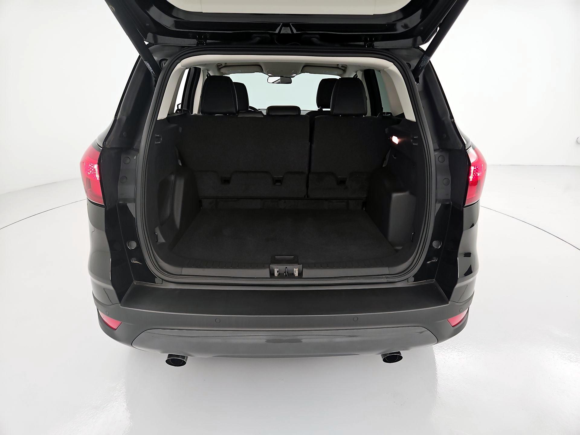 Thumbnail: 2019 Ford Escape - 20