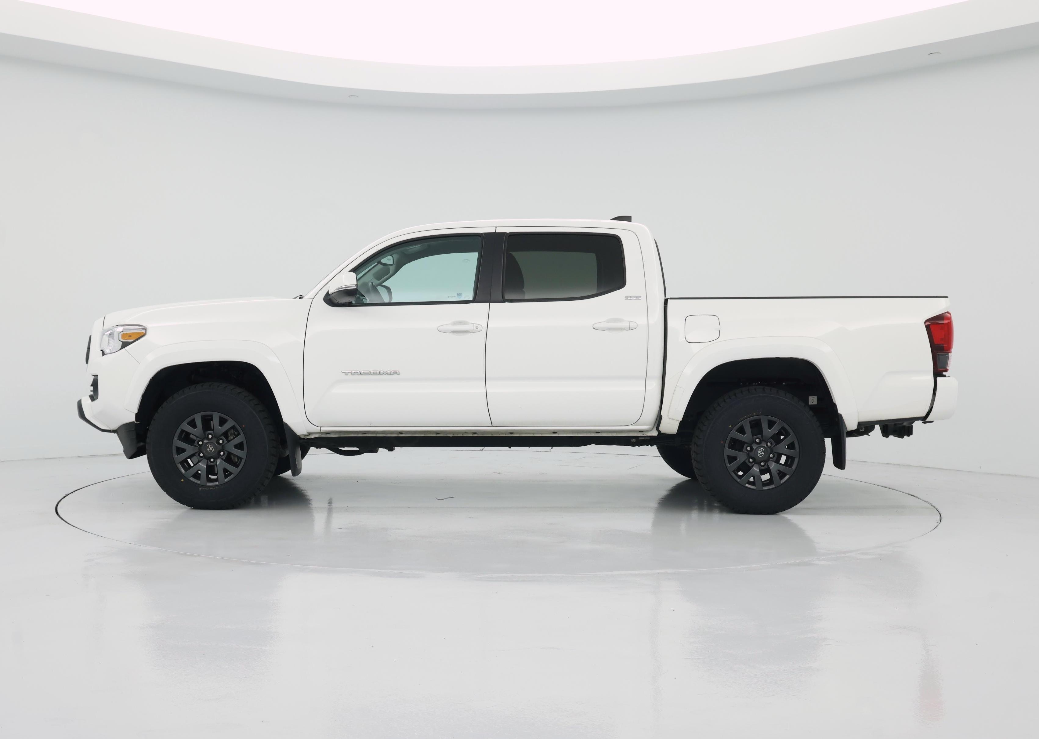 Thumbnail: 2023 Toyota Tacoma - 3