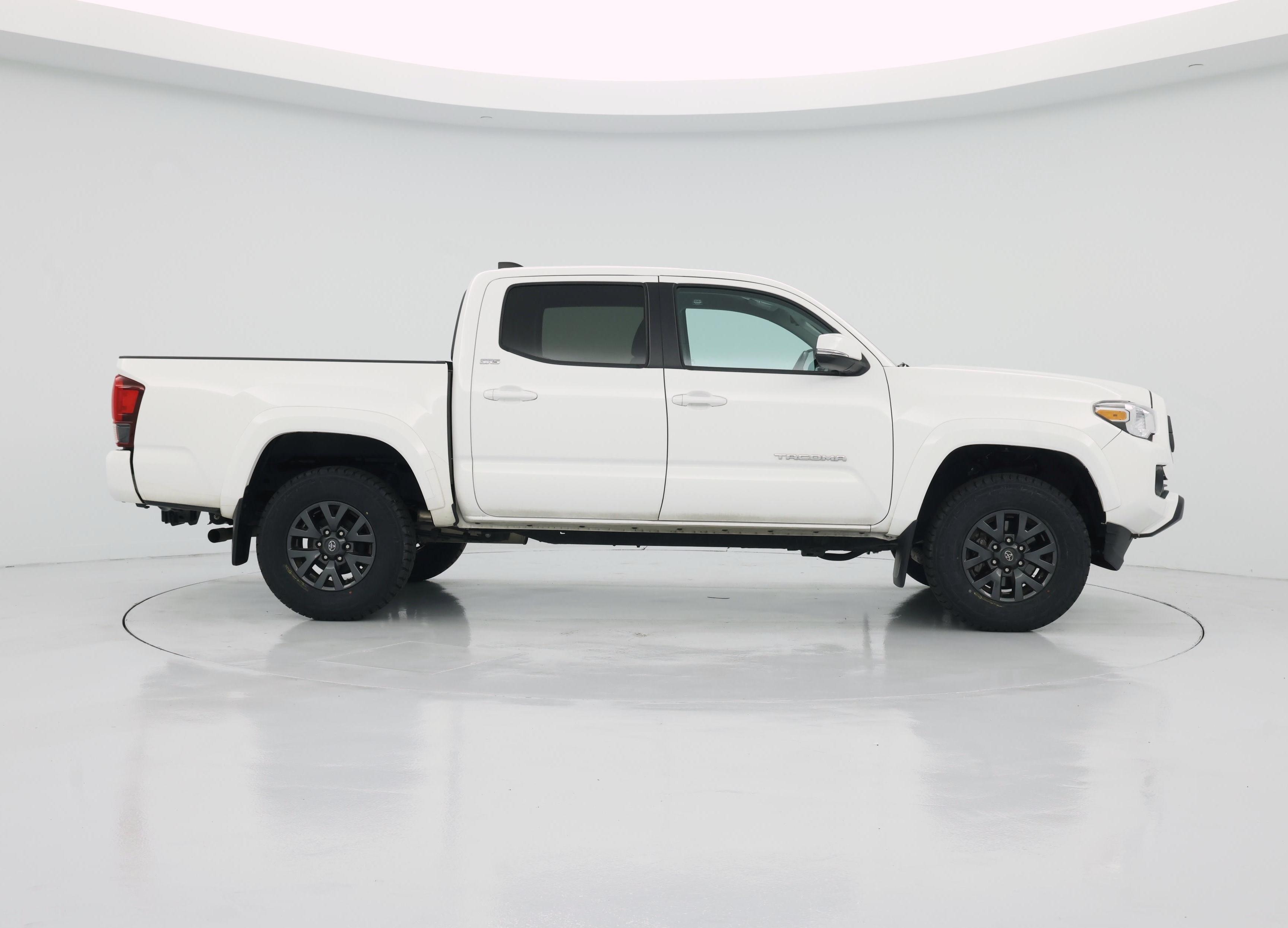 Thumbnail: 2023 Toyota Tacoma - 7