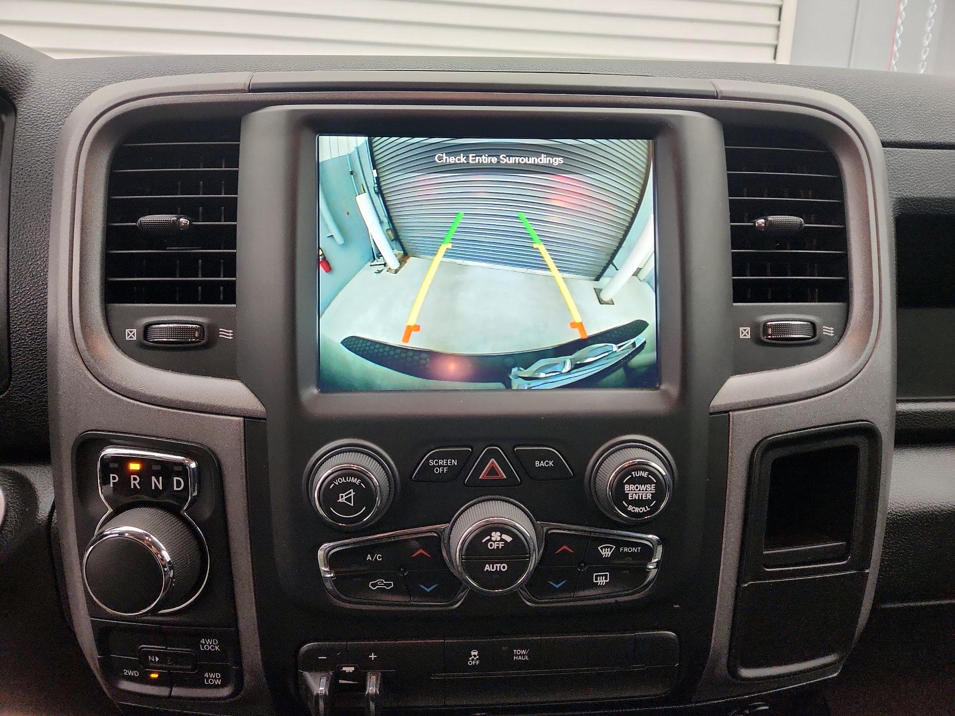 Thumbnail: 2021 RAM 1500 Classic - 14