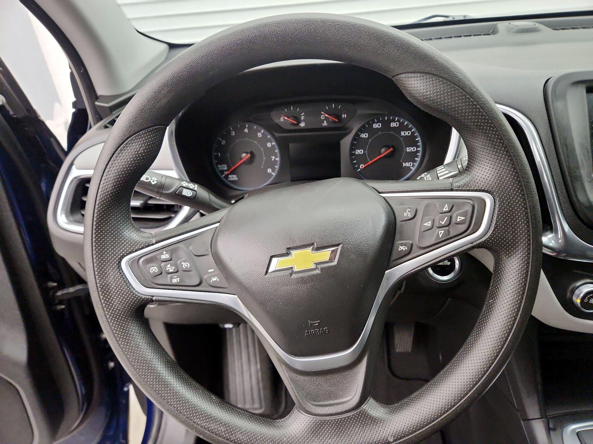 Thumbnail: 2022 Chevrolet Equinox - 10