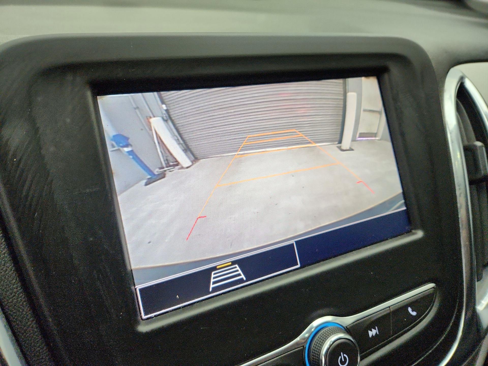 Thumbnail: 2022 Chevrolet Equinox - 14