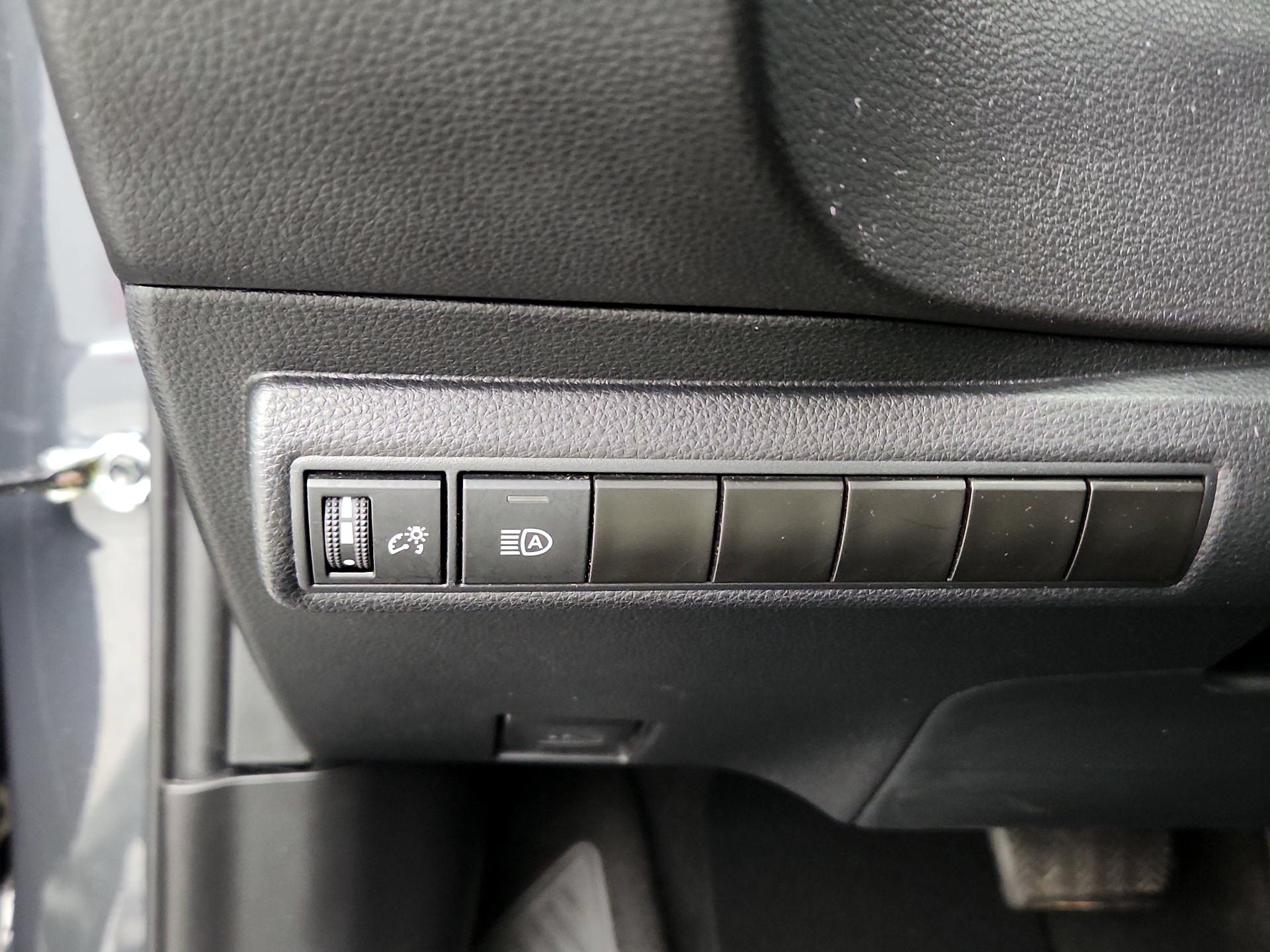 Thumbnail: 2024 Toyota Corolla - 13