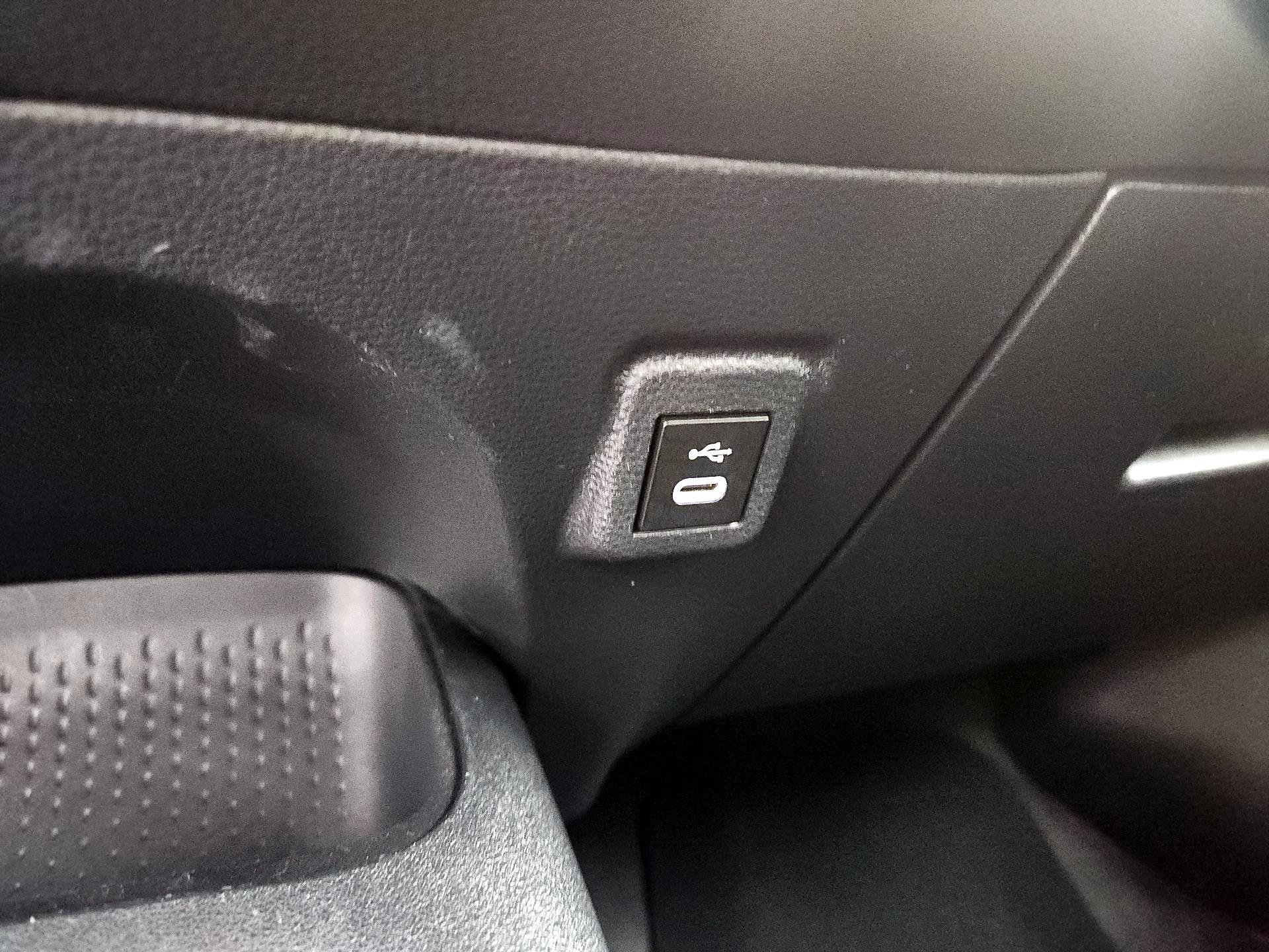 Thumbnail: 2024 Toyota Corolla - 18