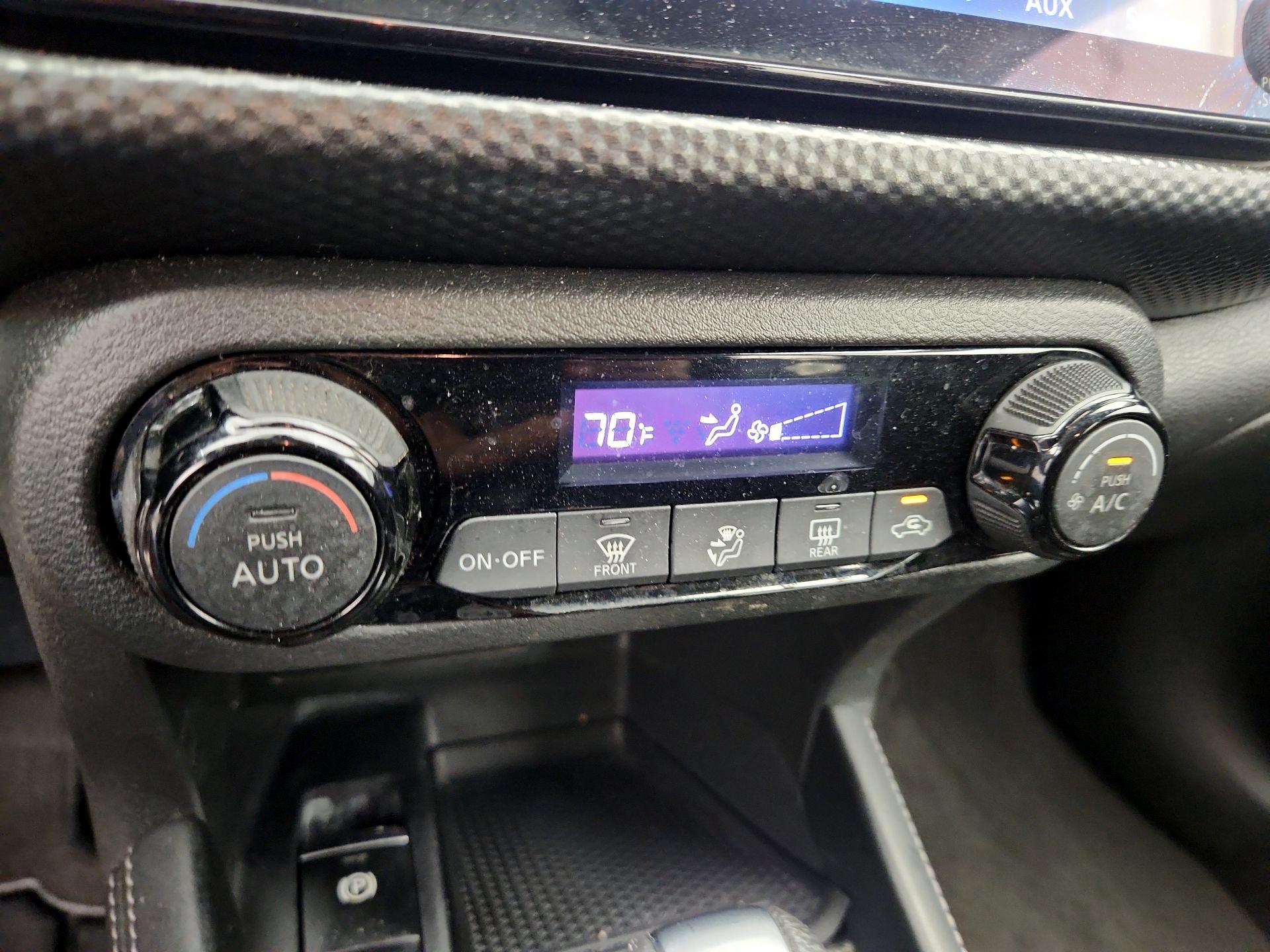 Thumbnail: 2022 Nissan Kicks - 15