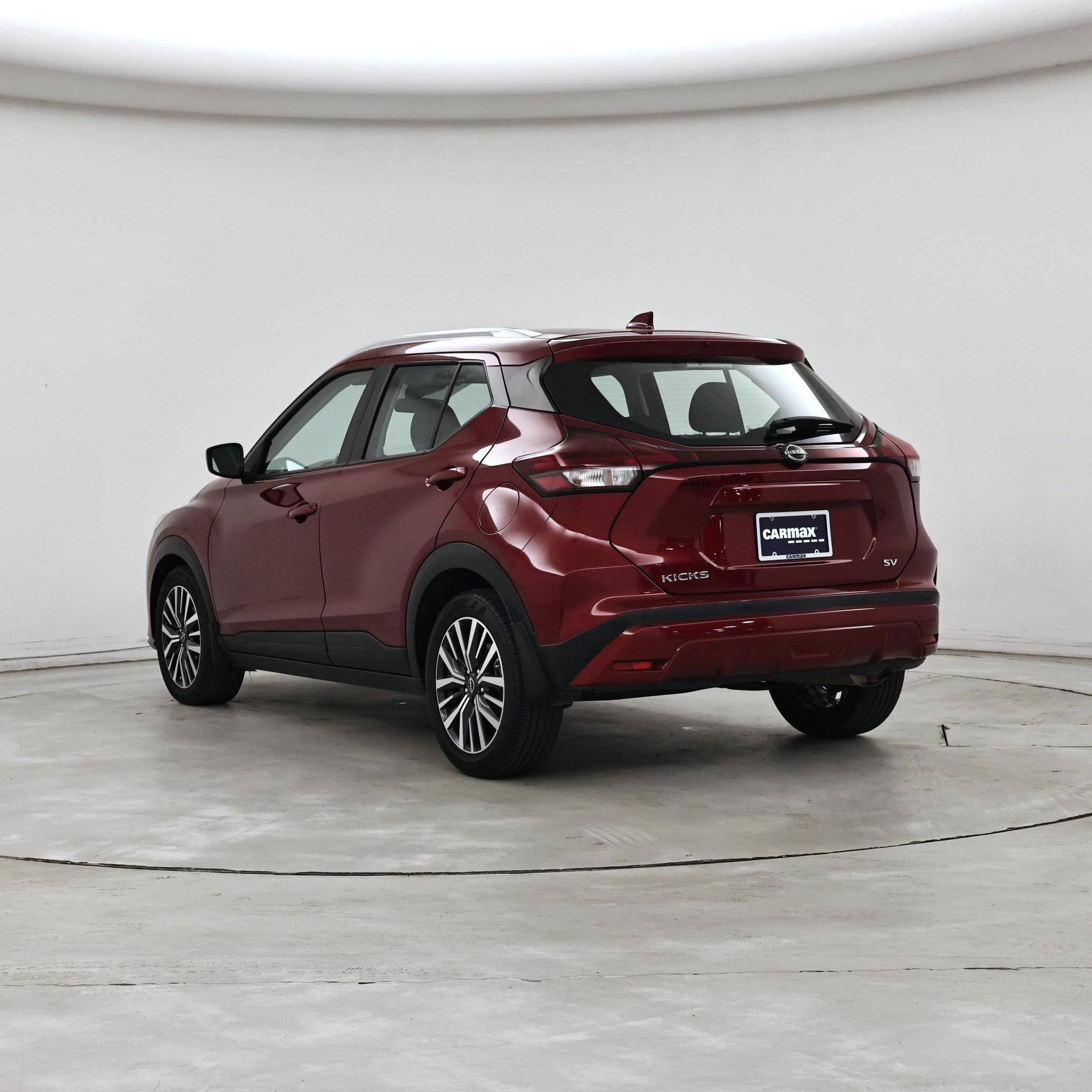 Thumbnail: 2022 Nissan Kicks - 2