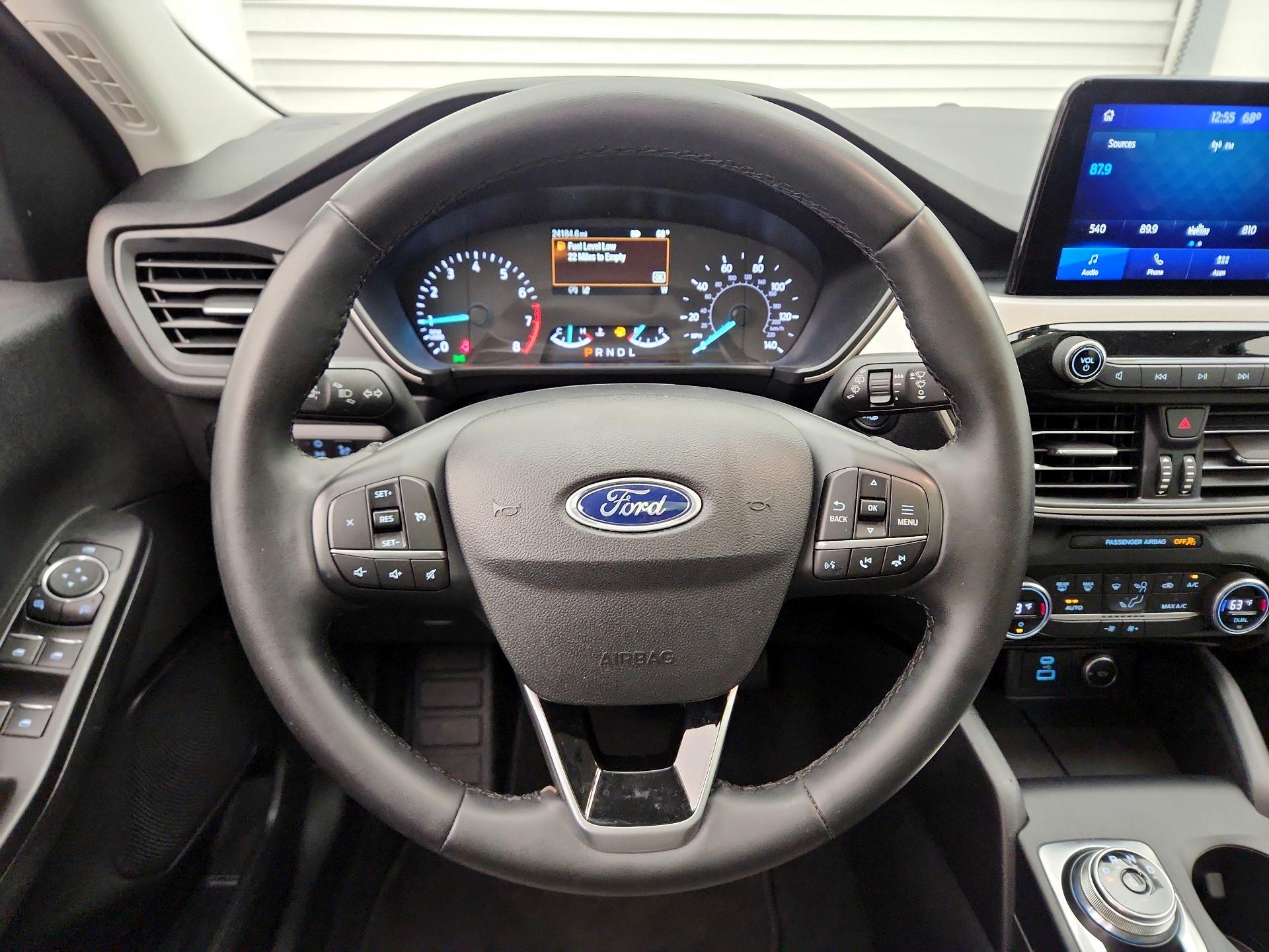 Thumbnail: 2021 Ford Escape - 10