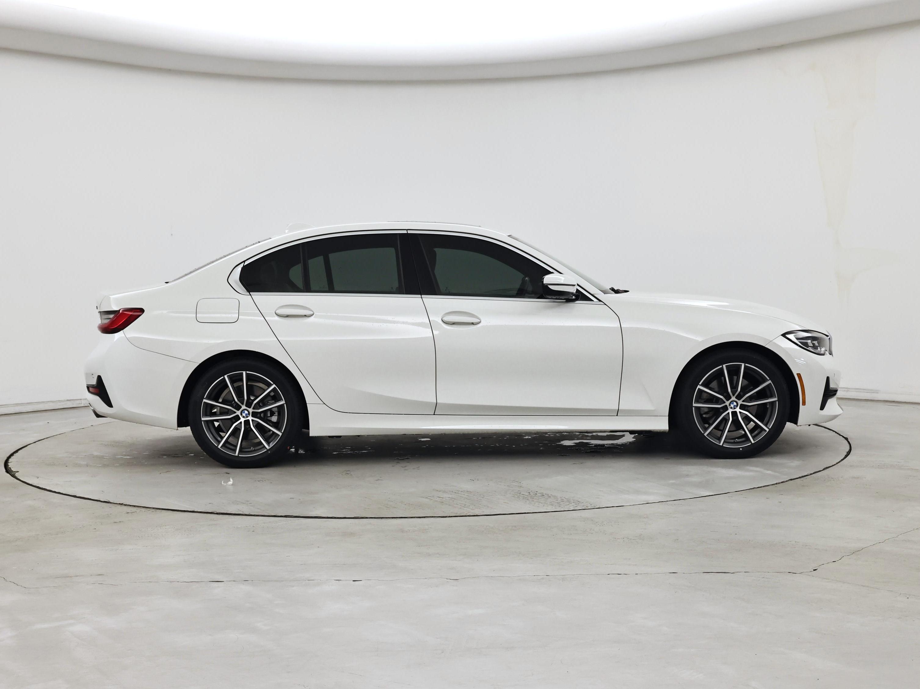 Thumbnail: 2021 BMW 3 Series - 7