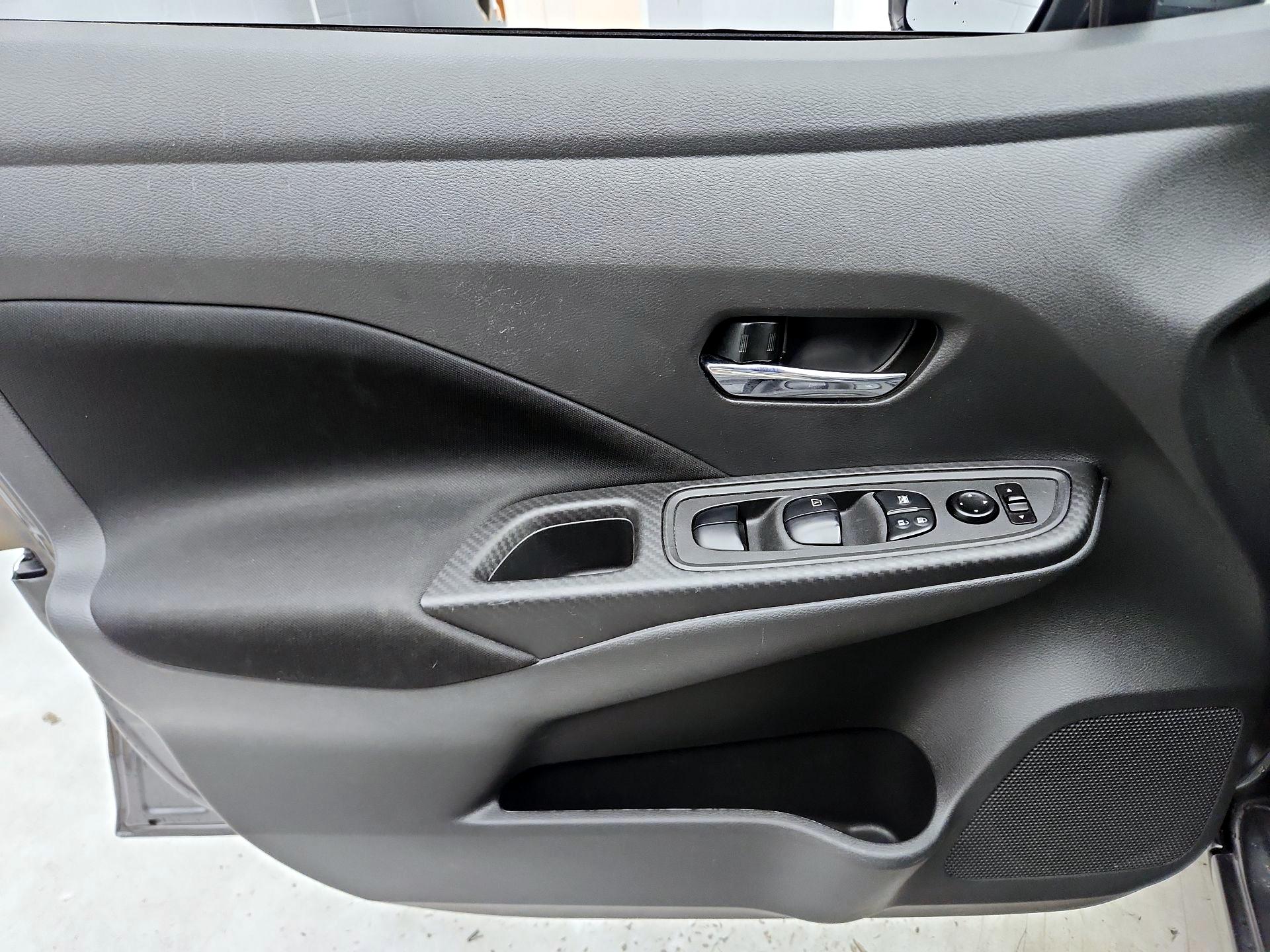 Thumbnail: 2021 Nissan Versa - 12