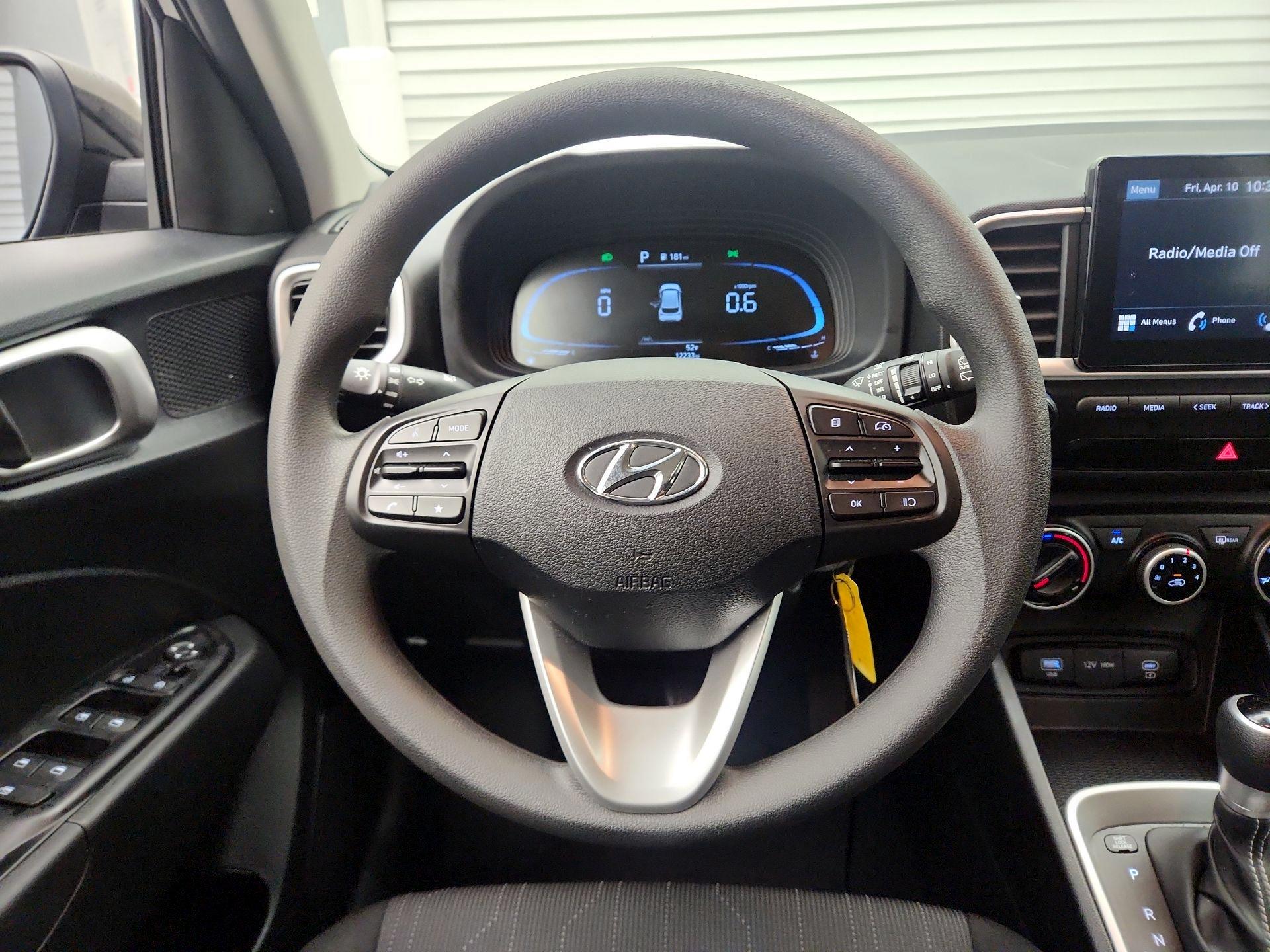 Thumbnail: 2025 Hyundai Venue - 10