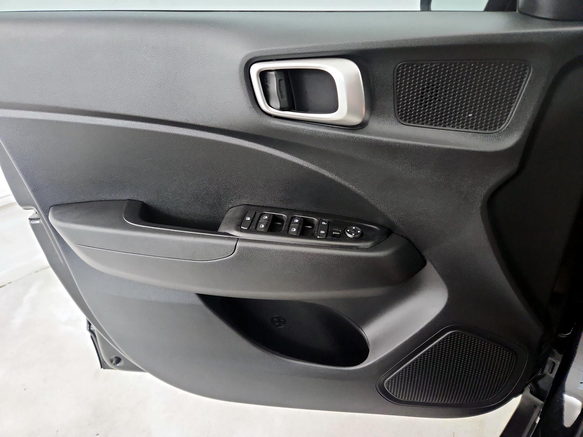 Thumbnail: 2025 Hyundai Venue - 12